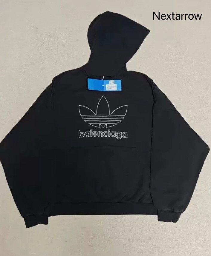 Balenciaga Balenciaga logo hooded sweatshirt2412-Nextarrow Size US S / EU 44-46 / 1 - 1 Thumbnail