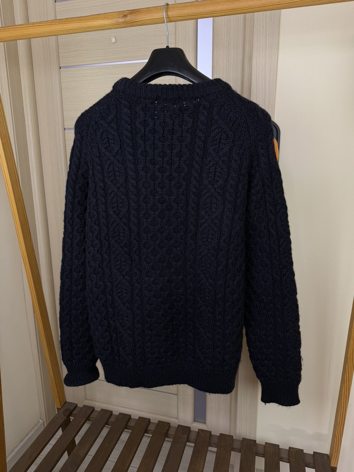 Peregrine Peregrine Hudson Navy Aran Knit British Wool Jumper size L Size US L / EU 52-54 / 3 - 8 Thumbnail