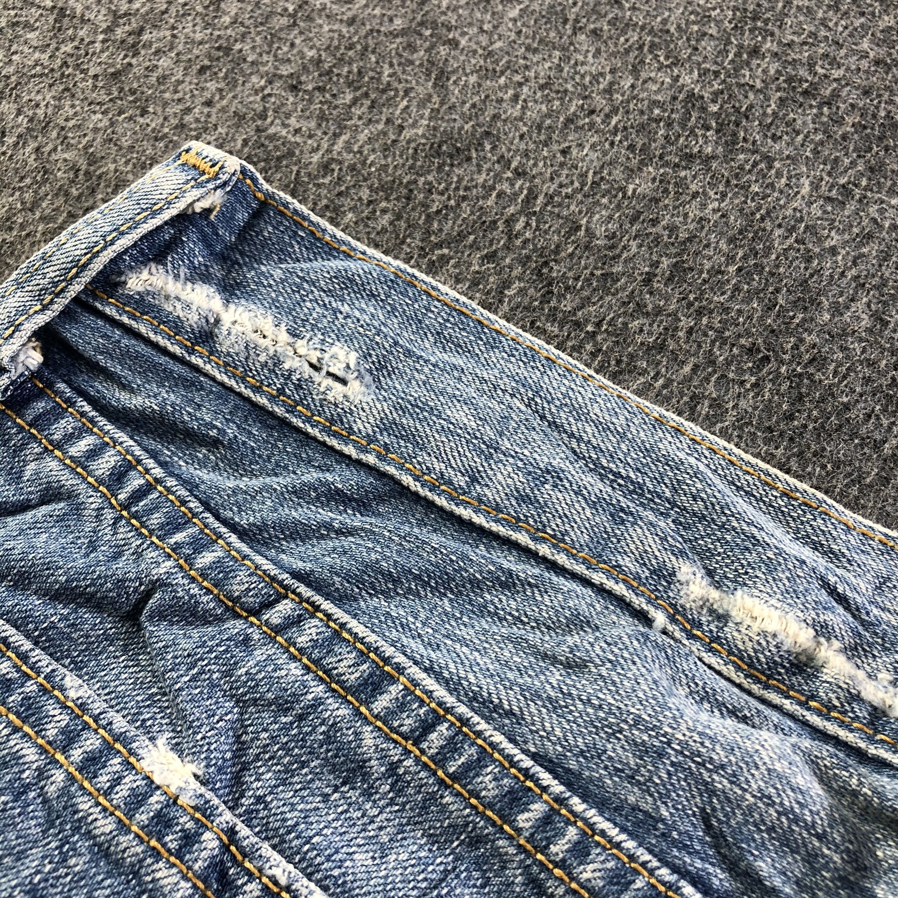 Levi's 90s Vintage Blue Wash Levis 501 Jeans-J3572 Size 31" - 7 Thumbnail