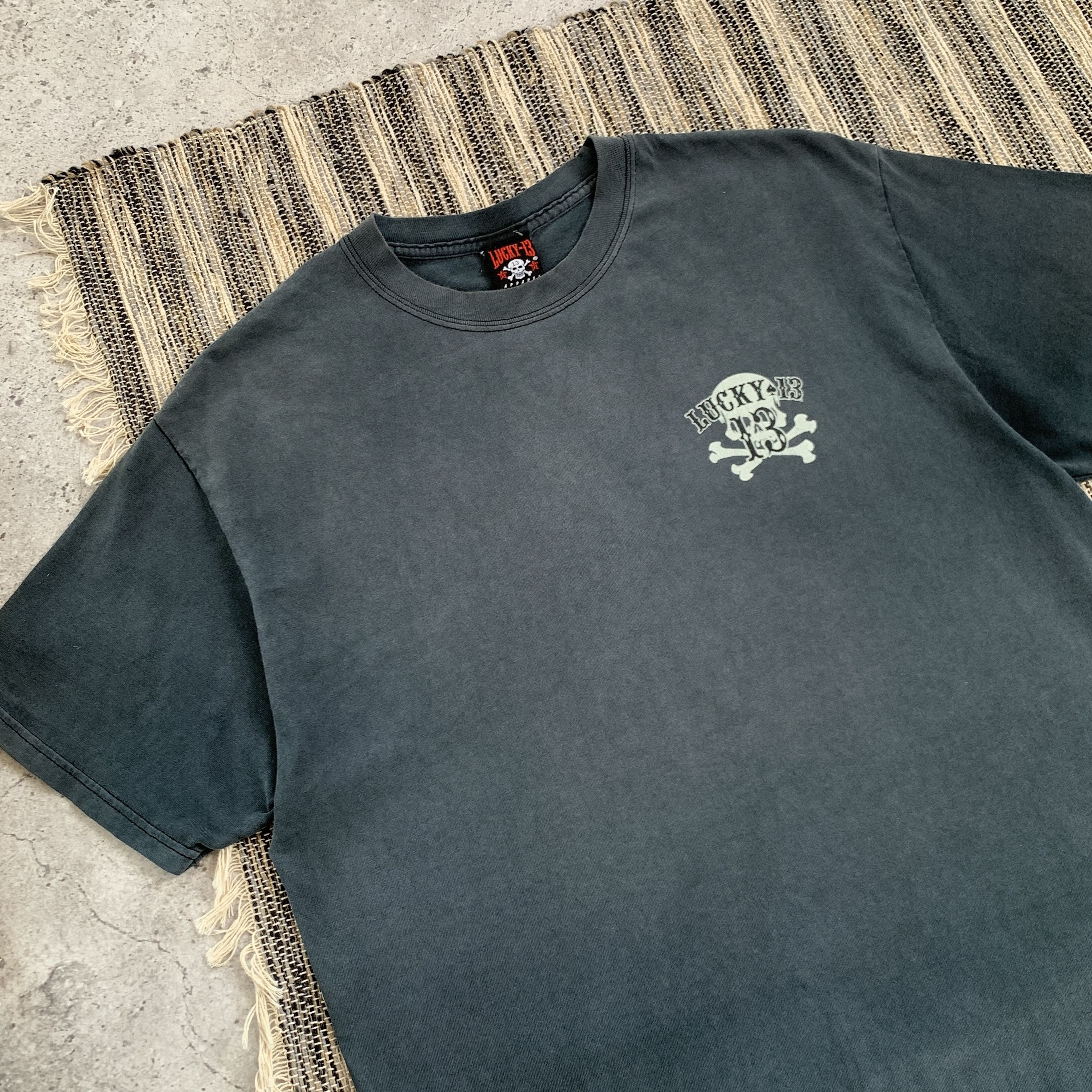 Lucky Brand Vintage 18+ Lucky 13 Tits Girl Grey Faded Graphic Tee Shirt Size US L / EU 52-54 / 3 - 4 Thumbnail