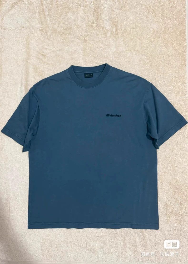 Balenciaga Balenciaga Short Sleeve T-Shirt Size US S / EU 44-46 / 1 - 1 Thumbnail