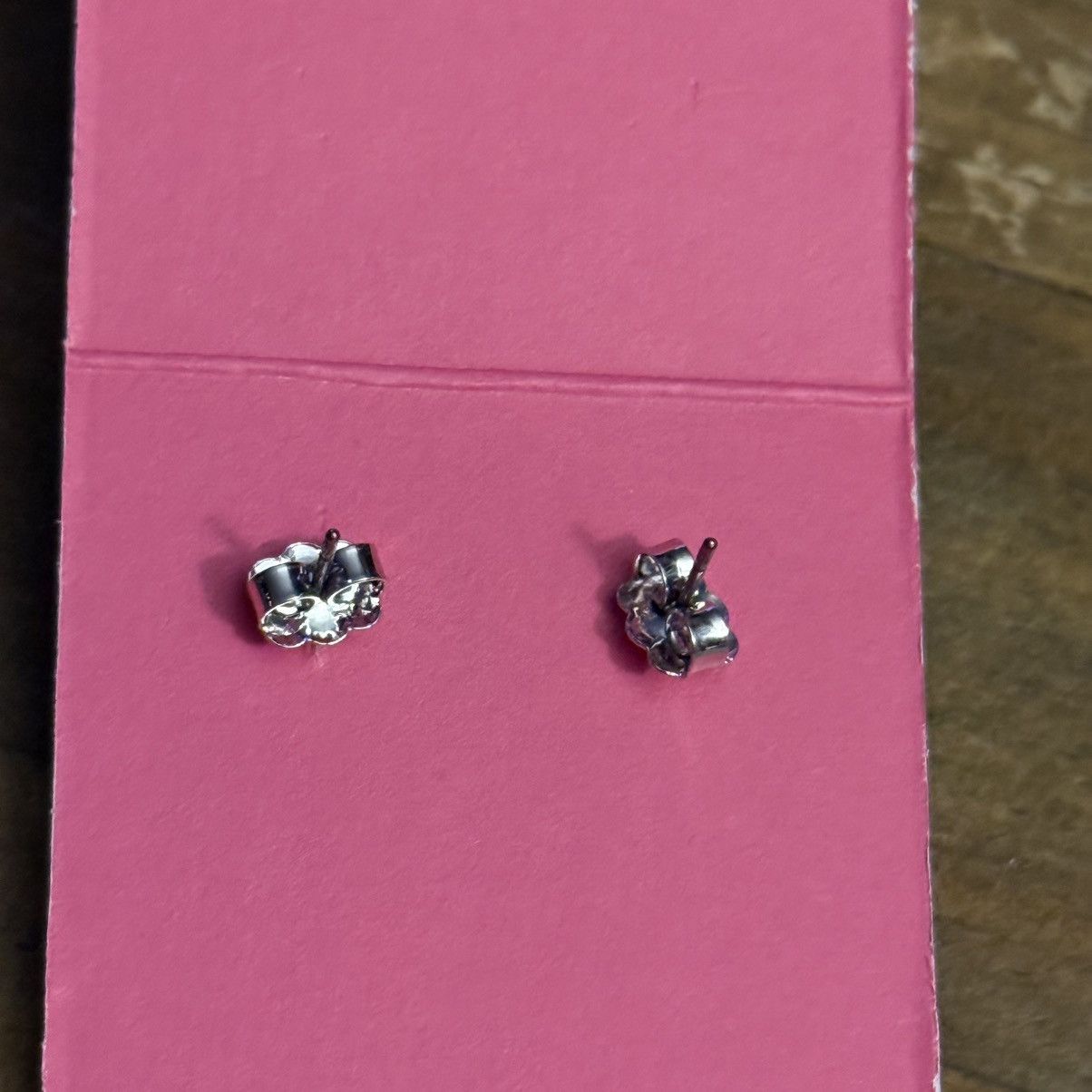 Other Vintage Avon CZ heart stud earrings Size ONE SIZE - 4 Thumbnail