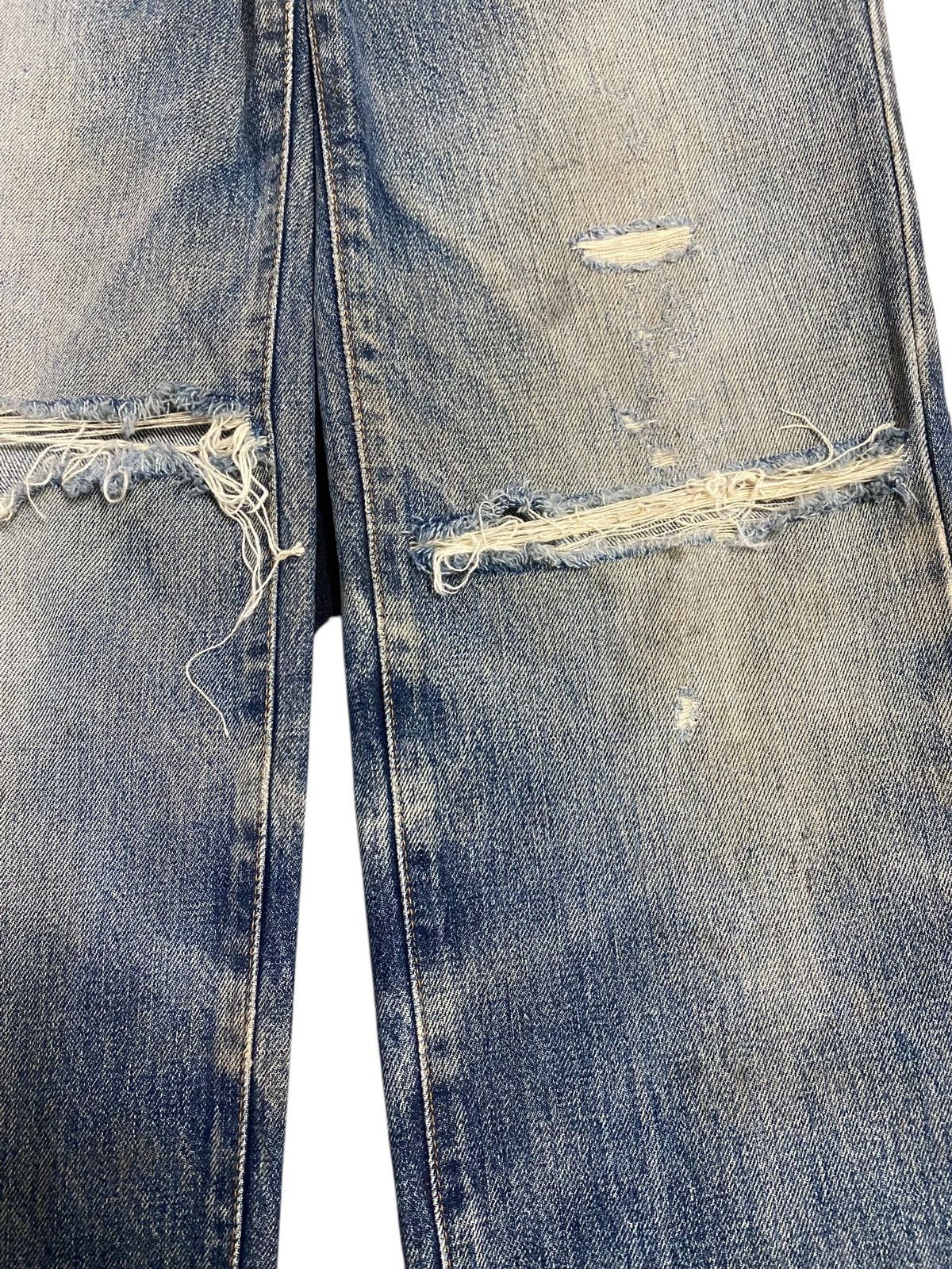 Vintage Vintage Bobson Japan Blue Wash Distressed Loose Jeans Size US 29 - 10 Thumbnail