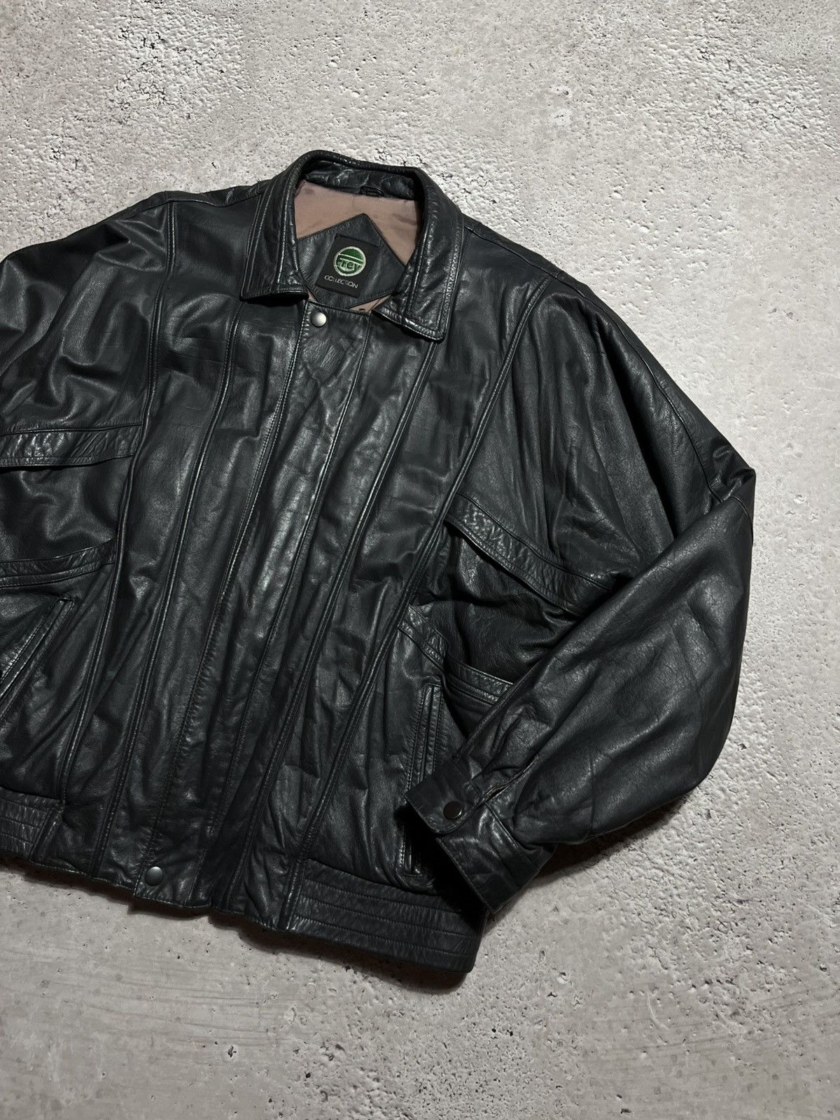 Genuine Leather × Vintage Vintage Black Leather Jacket Oversized 90s Biker Style Size US L / EU 52-54 / 3 - 2 Thumbnail