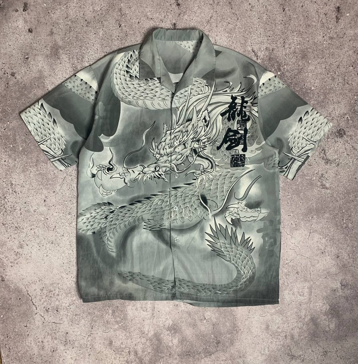 Japanese Brand Vintage shirt Dragon Fly Tattoo Style big logo size XL Size US XL / EU 56 / 4 - 1 Thumbnail