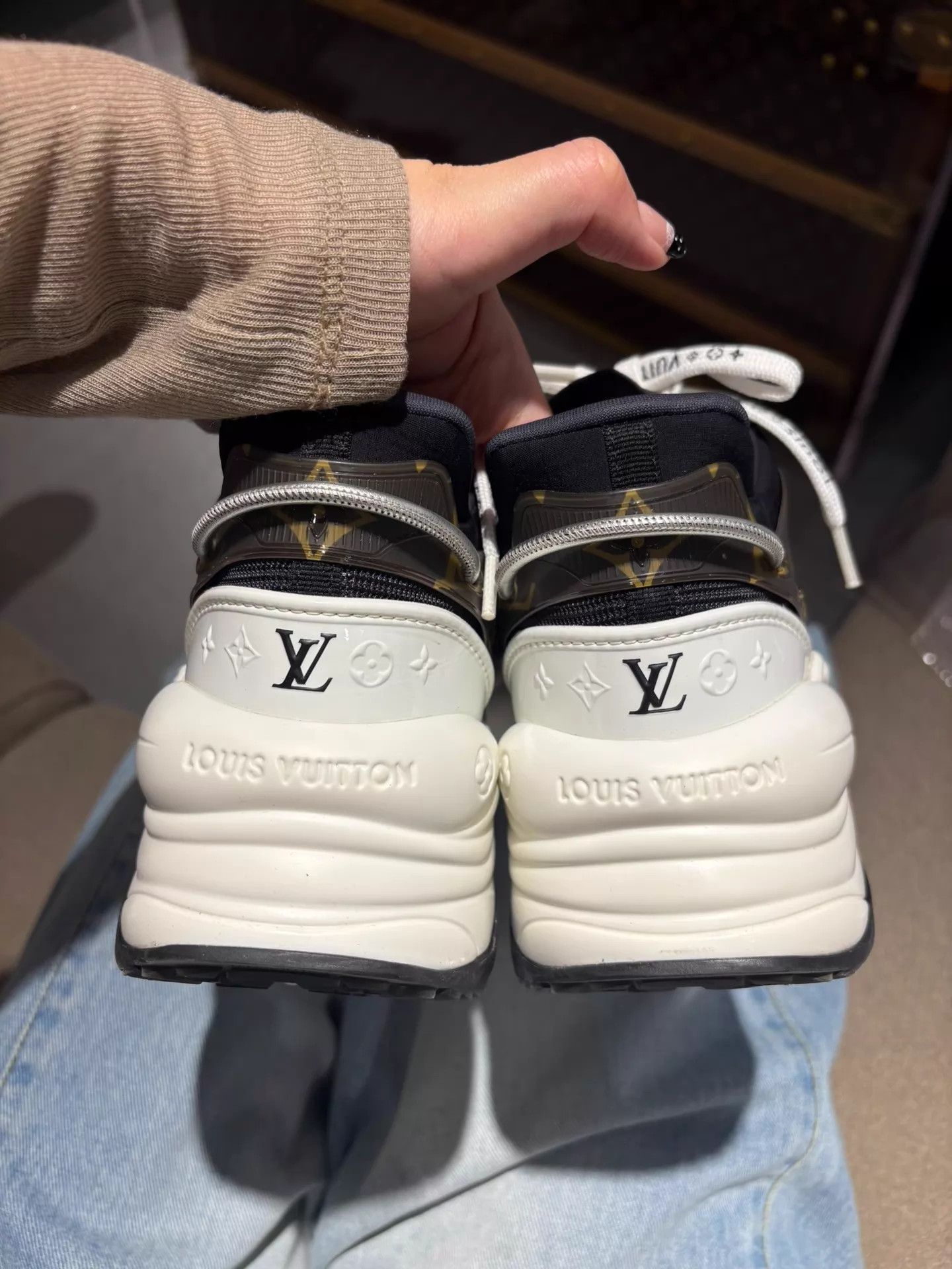 Louis Vuitton LV run55 black monogram thick sole casual shoes 36 Size US 5.5 / IT 35.5 - 5 Thumbnail