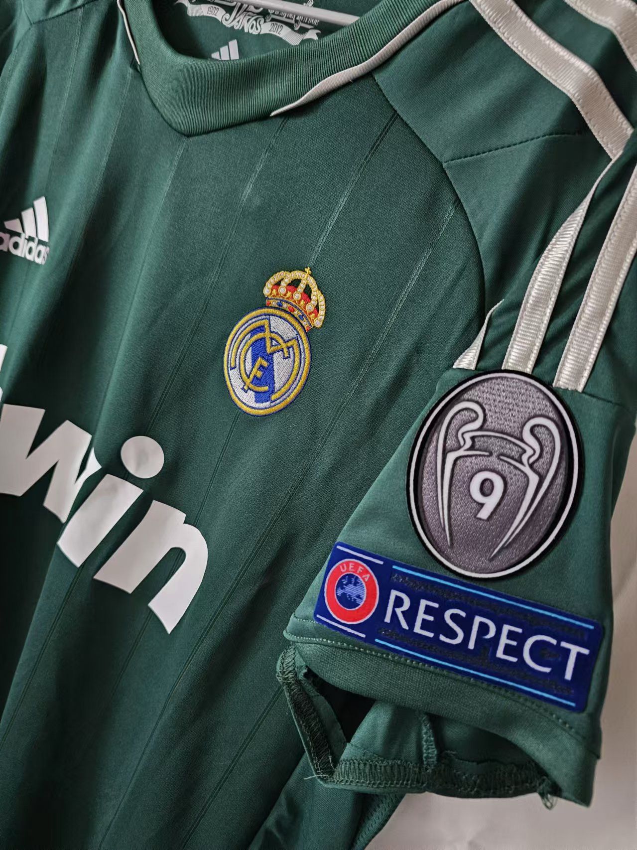 Other 2012 2013 Real Madrid #7 Cristiano Ronaldo Jersey Size US XL / EU 56 / 4 - 4 Thumbnail