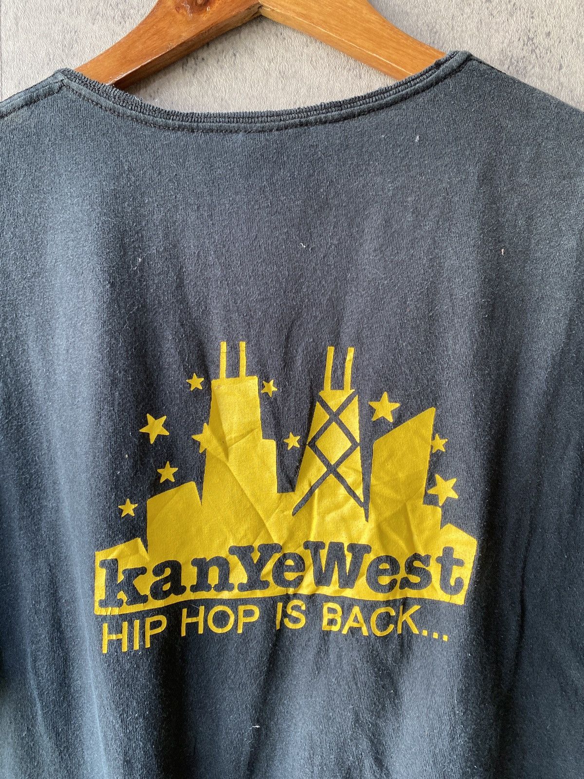 Kanye West Vintage 2004 Kanye West Dropout Faded Black T Shirt Size US M / EU 48-50 / 2 - 10 Thumbnail