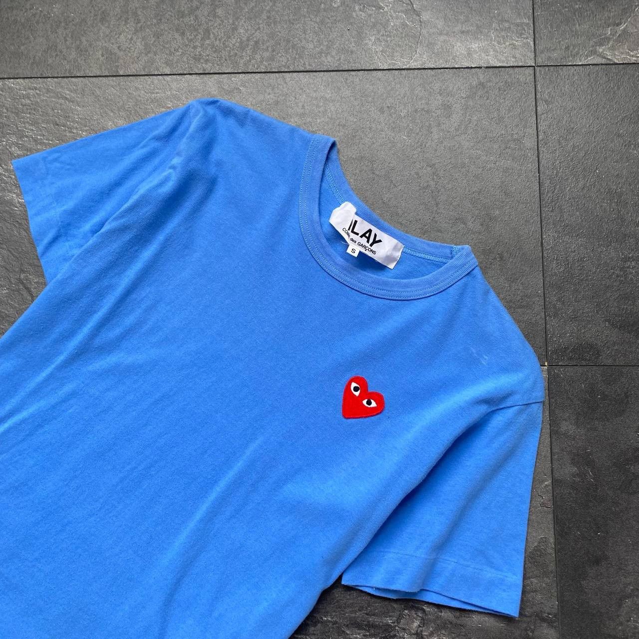 Comme des Garcons Play comme des garçons hearts tee shirts Size US S / EU 44-46 / 1 - 2 Thumbnail
