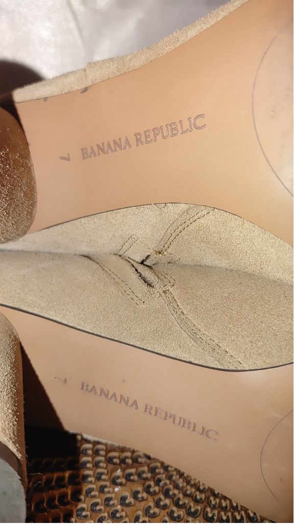 Banana Republic Banana Republic Suede Booties Size 7 Size US 7 / IT 37 - 6 Thumbnail