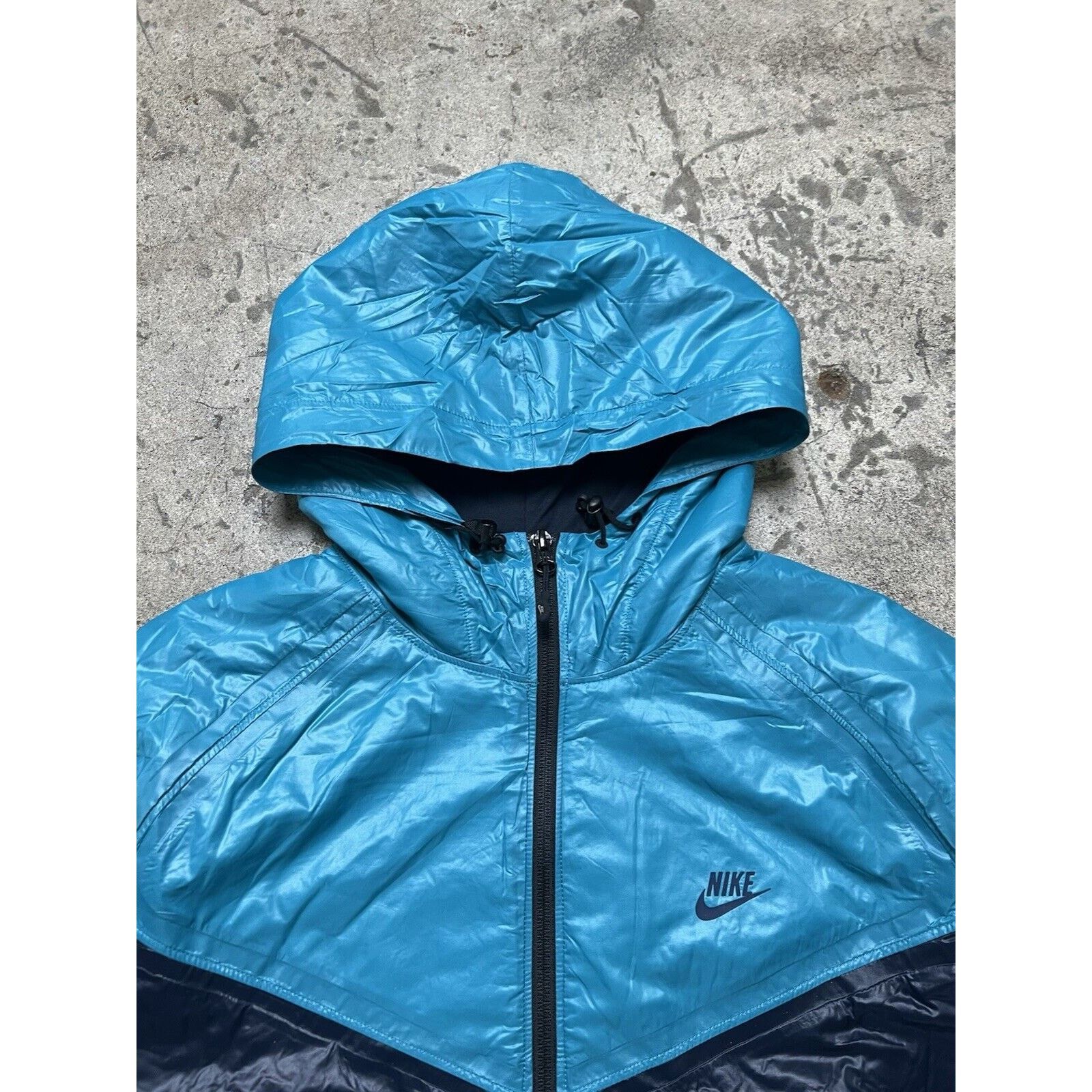 Nike Nike Blue Windbreaker Men’s Padded Nylon Blue Color block L Size US L / EU 52-54 / 3 - 2 Thumbnail