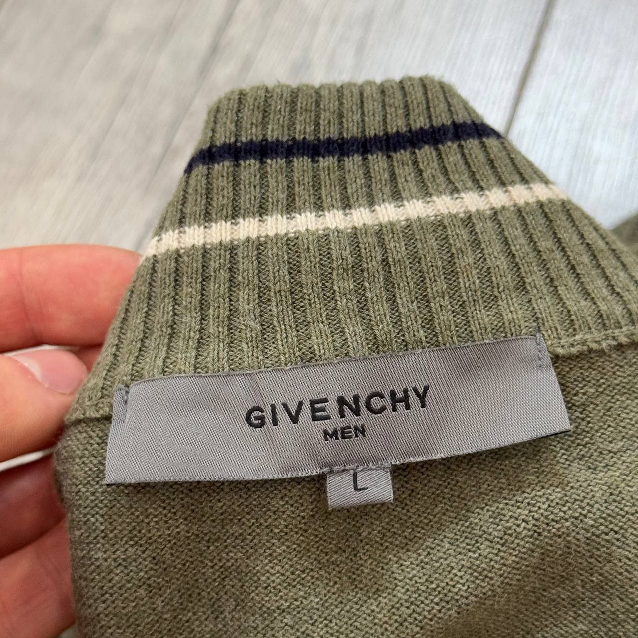 Givenchy × Vintage Vintage Givenchy Full Zip Sweater Size US L / EU 52-54 / 3 - 6 Thumbnail
