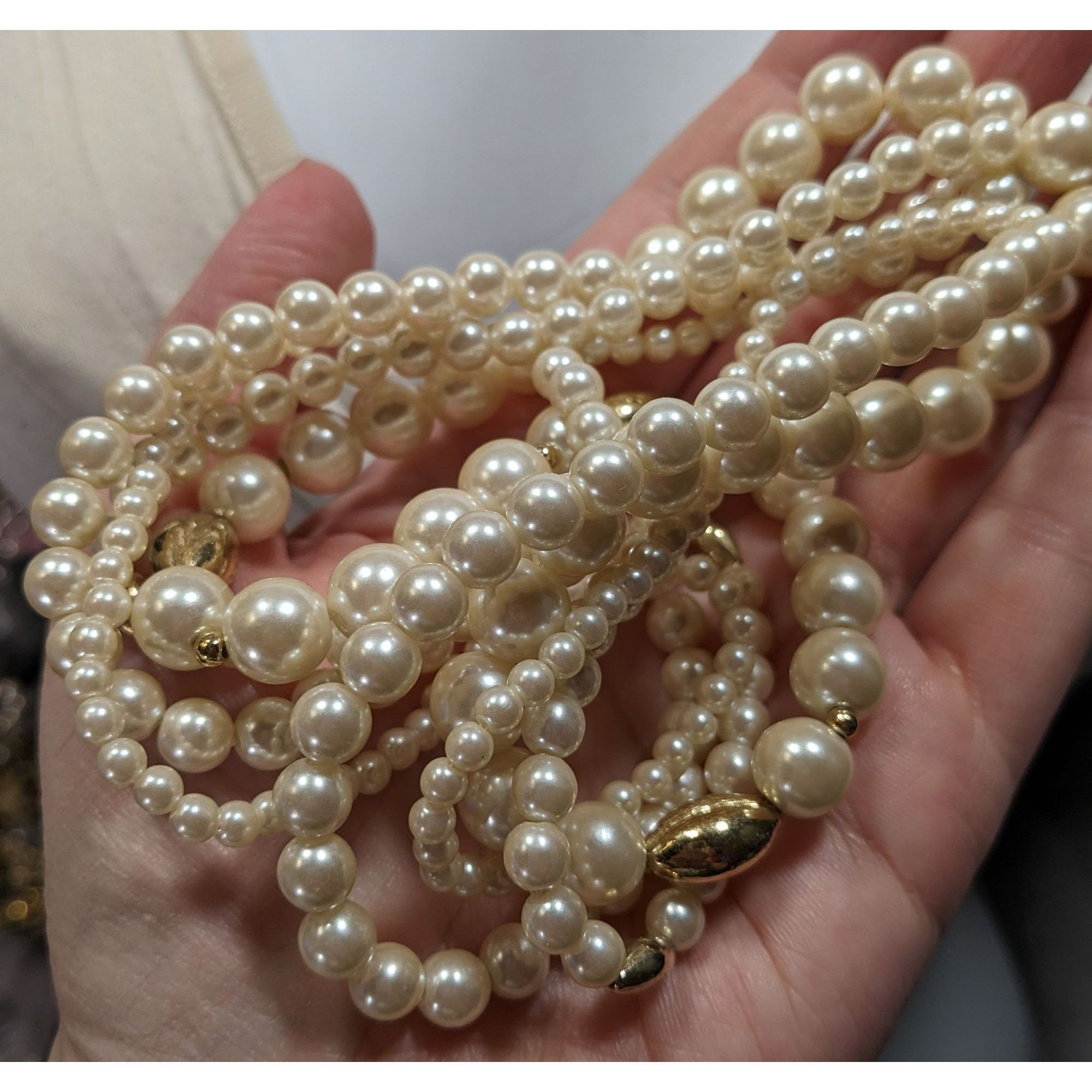 Other Vintage Multistrand Faux Pearl Necklace With Gold Tone Accen Size ONE SIZE - 5 Thumbnail