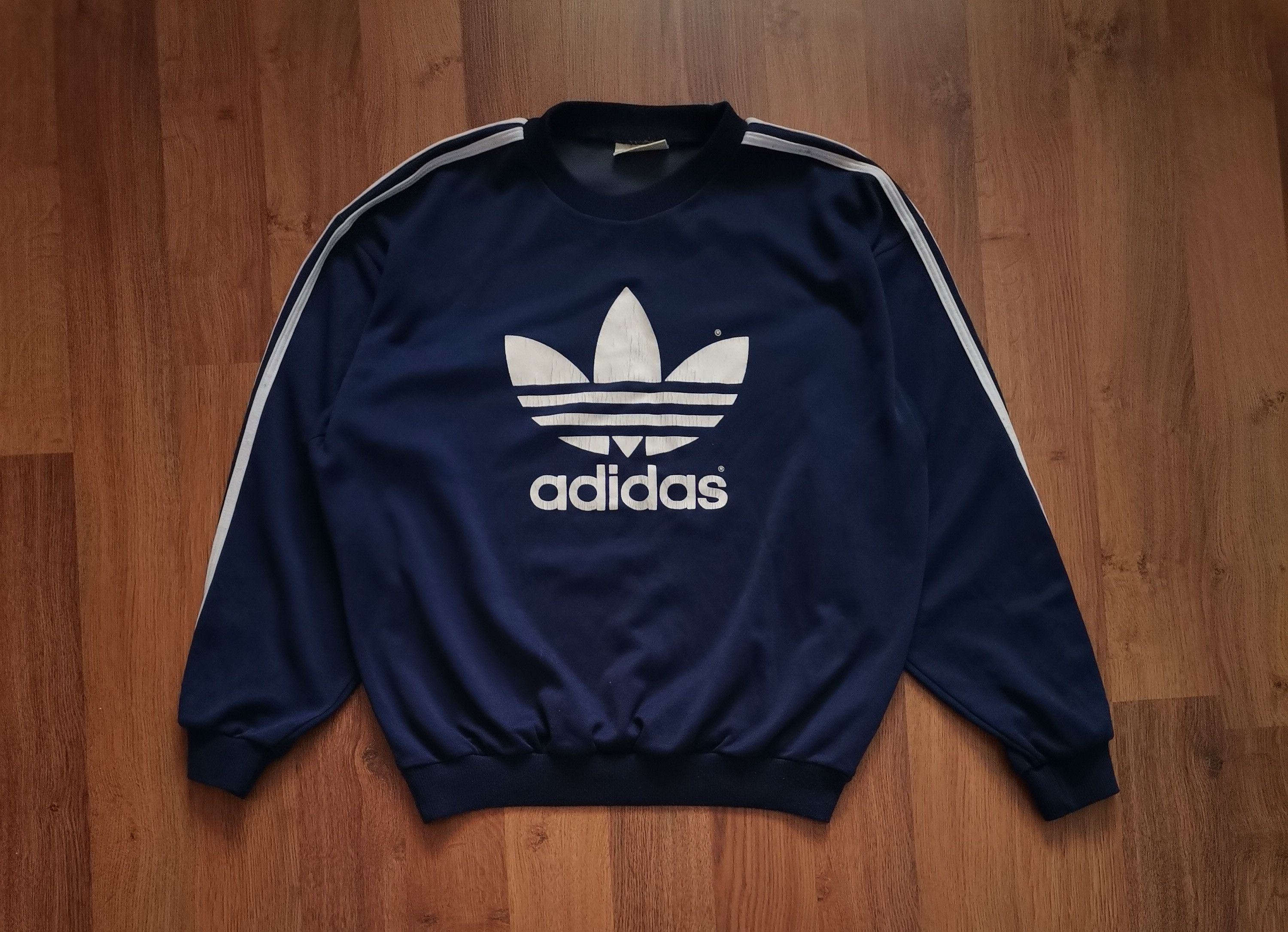 Adidas Vintage Adidas Sweatshirt Size US L / EU 52-54 / 3 - 1 Thumbnail