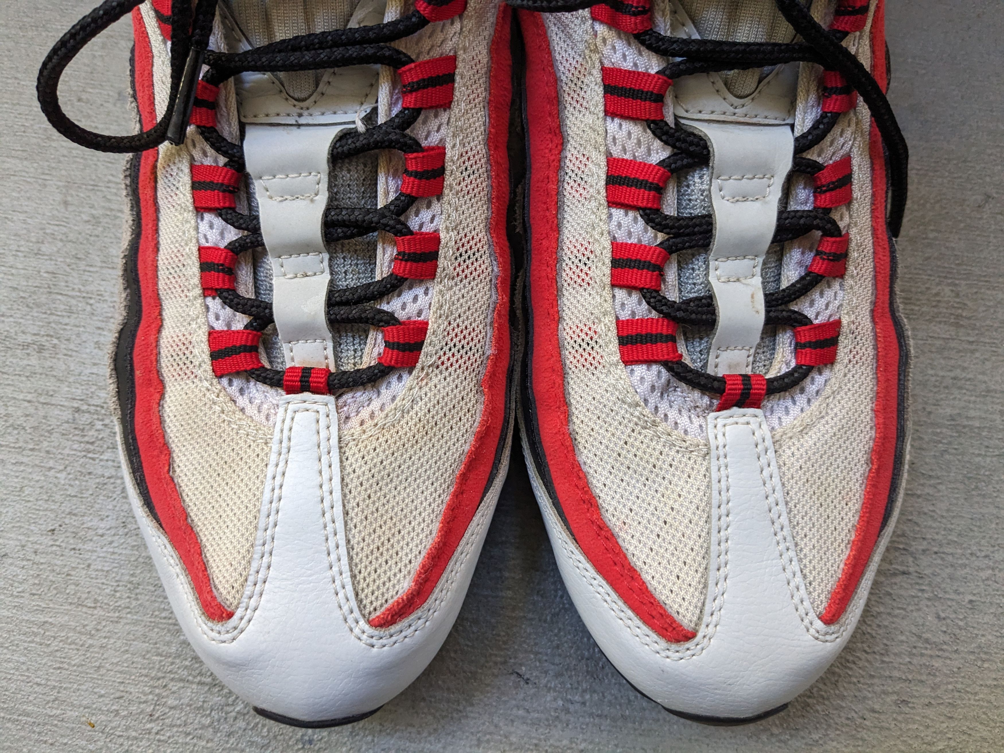 Nike Nike Air Max 95 White Red Gray 11.5 749766-601 Size US 11.5 / EU 44-45 - 5 Thumbnail