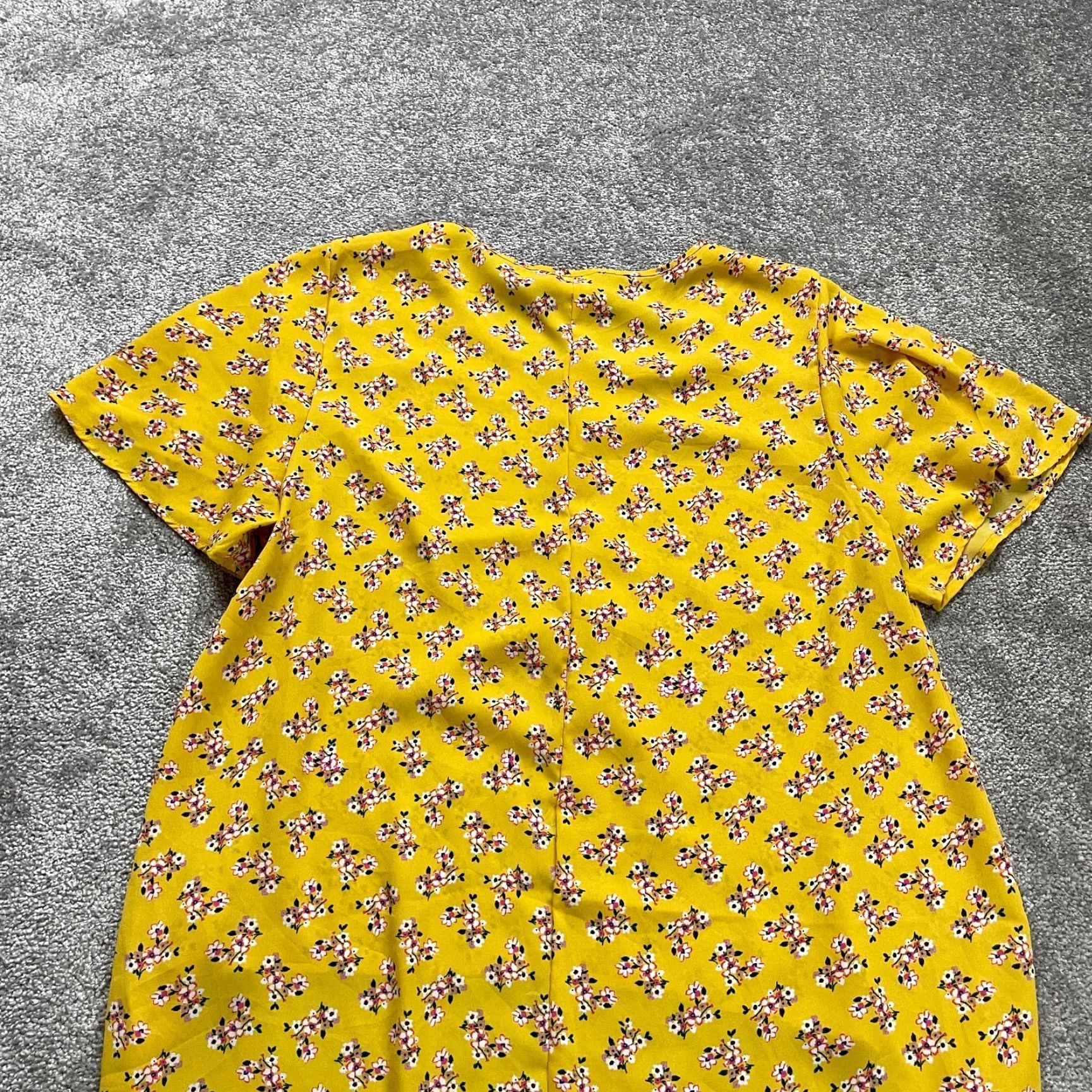 Vintage VINTAGE? No — use original: Minette Blouse Top Women 3XL Yellow Floral Round Neck Short Sleeve Casual Size XXL / US 16-18 / IT 52-54 - 3 Thumbnail