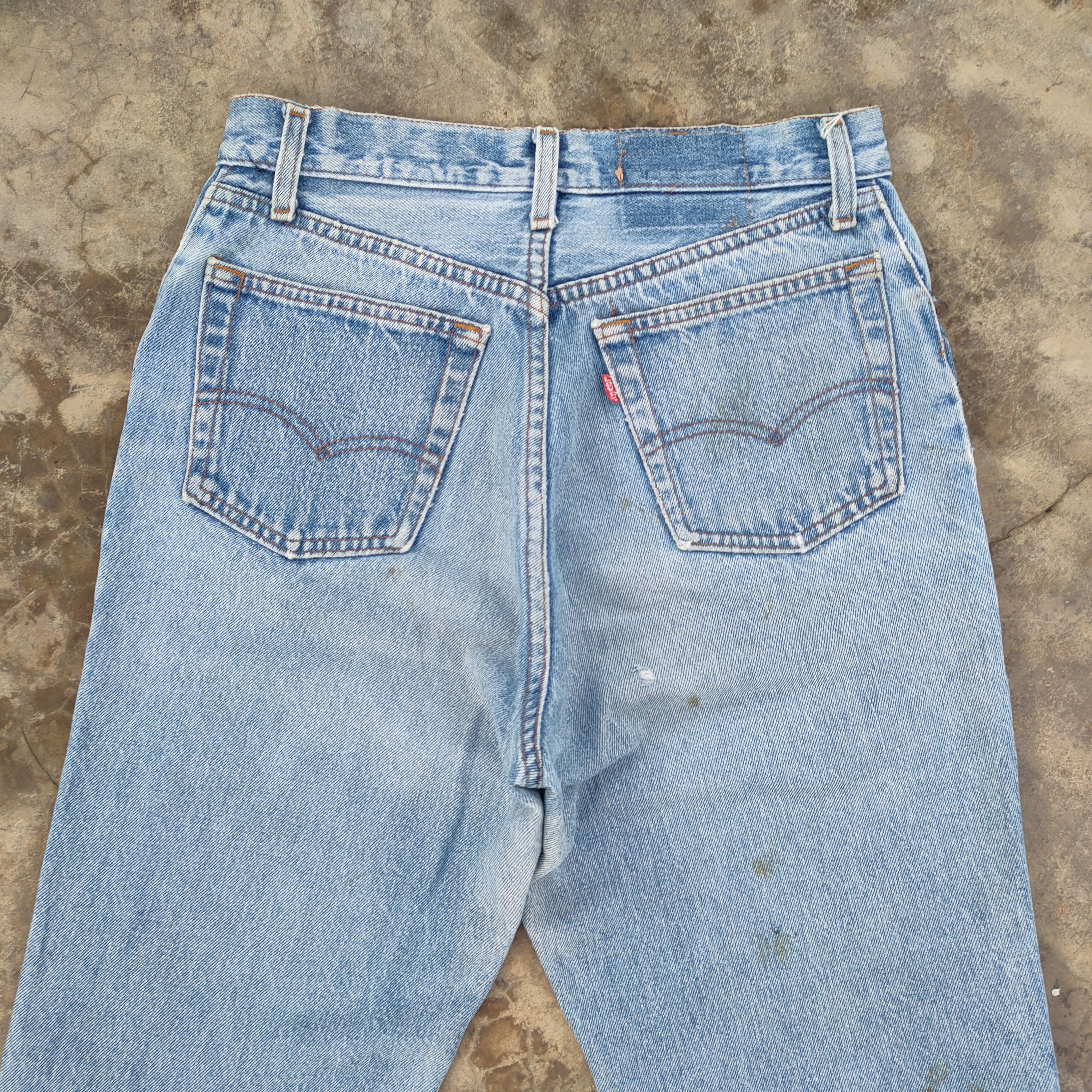 Levi's Vintage Clothing VINTAGE 80' LEVI'S 501 USA WOMAN FADED DENIM JEANS PANTS Size US 28 / EU 44 - 11 Thumbnail