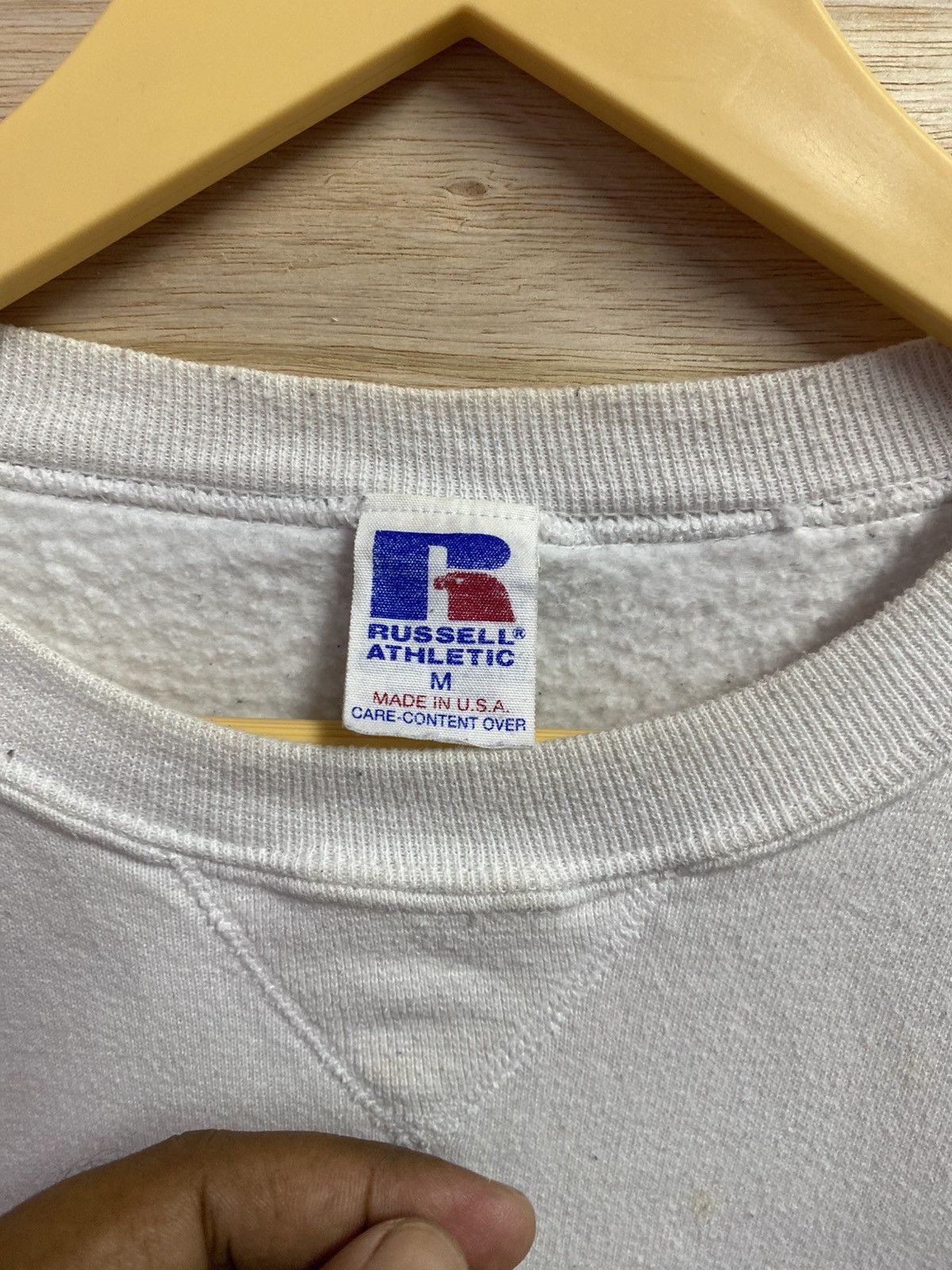 Russell Athletic vintage 90s Russell Athletic Surf Design crewneck sweatshirt Size US XL / EU 56 / 4 - 2 Thumbnail