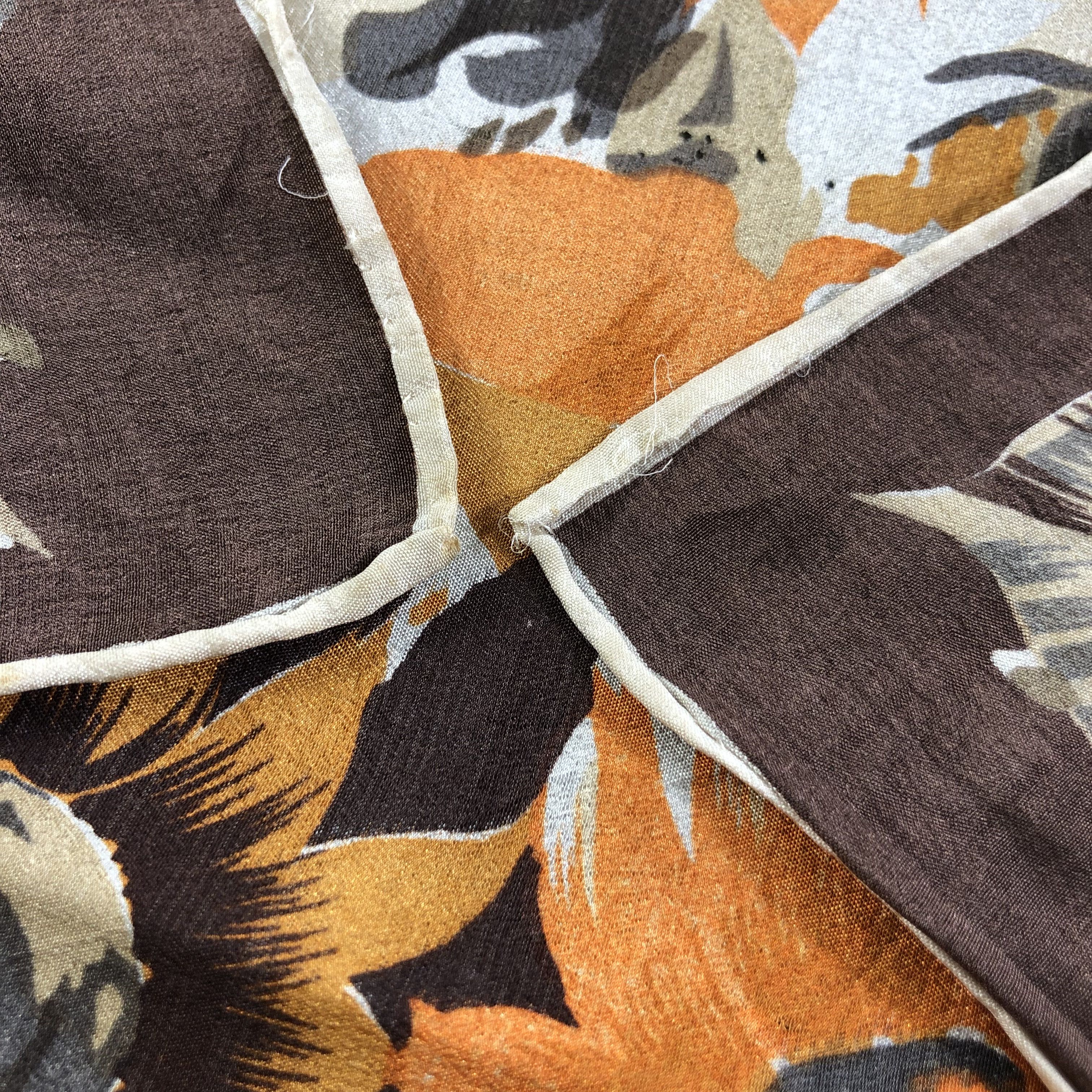Vintage Vintage Floral Hand Rolled Silk Scarf M399 Size ONE SIZE - 3 Thumbnail
