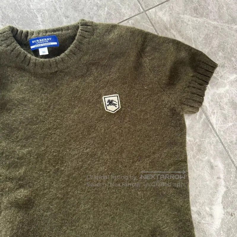 Burberry Green Wool Short Sleeve Top.