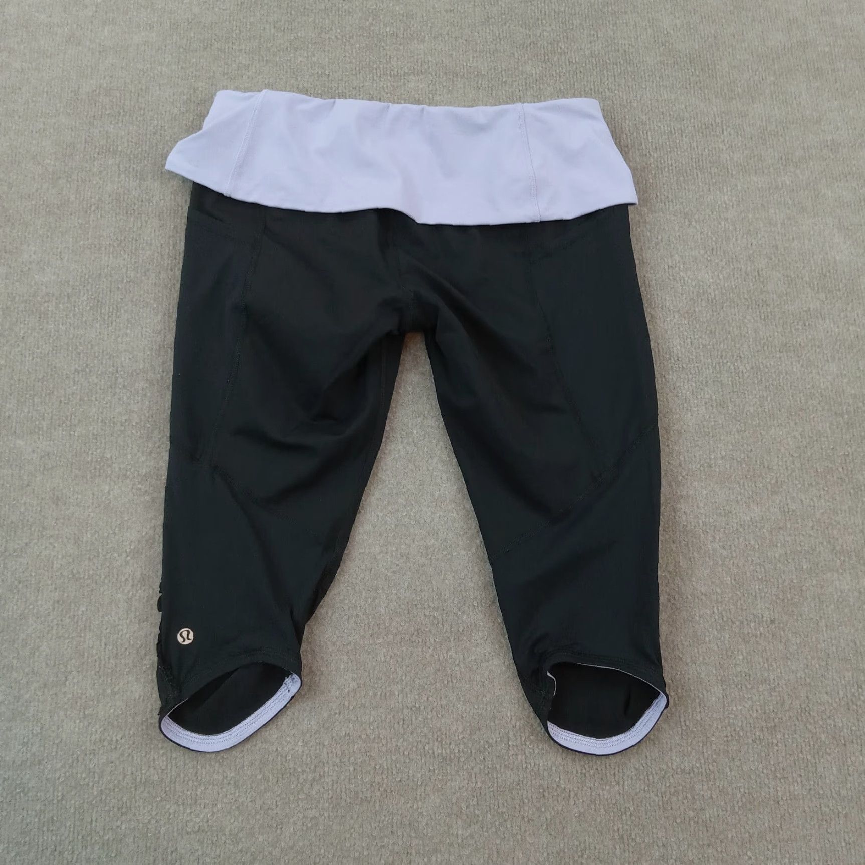 Lululemon Lululemon Cropped Leggings Women's Black Skinny Yoga Pants Size Large Size 36" / US 14 / IT 50 - 6 Thumbnail