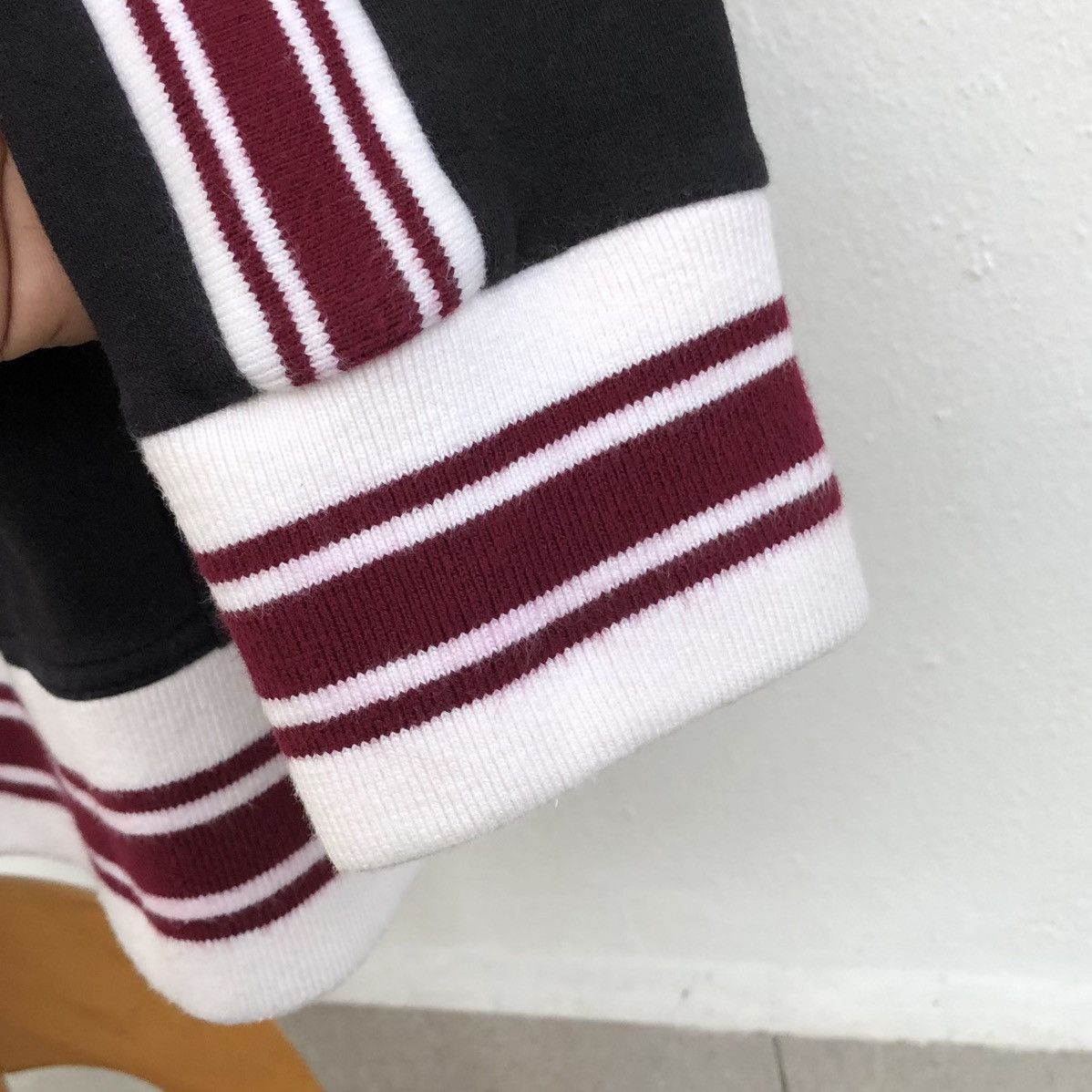 Burberry Burberry Black Label Patch Logo Stretchable Sweaters/Jacket Size US S / EU 44-46 / 1 - 8 Thumbnail
