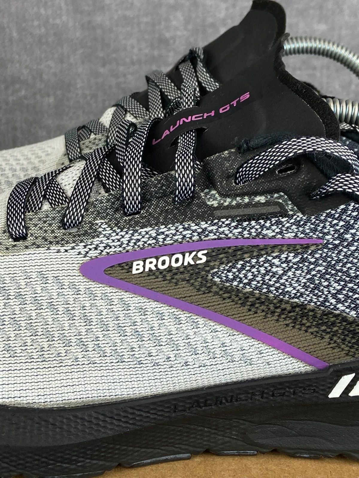 Brooks : Brooks Launch 10 grey running sneakers trail Size US 8 / EU 41 - 3 Thumbnail