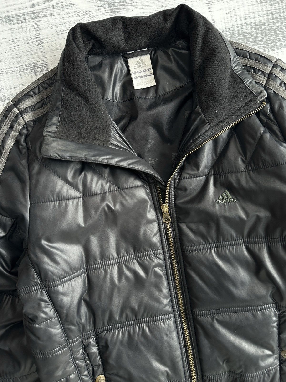 Adidas Vintage ADIDAS Y2K Puffer Bomber Jacket Black 3 Stripes Size M / US 6-8 / IT 42-44 - 7 Thumbnail