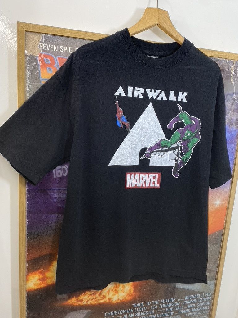 Airwalk 00s Vintage Airwalk x Marvel Spiderman vs Green Goblin Tee Size US M / EU 48-50 / 2 - 4 Thumbnail