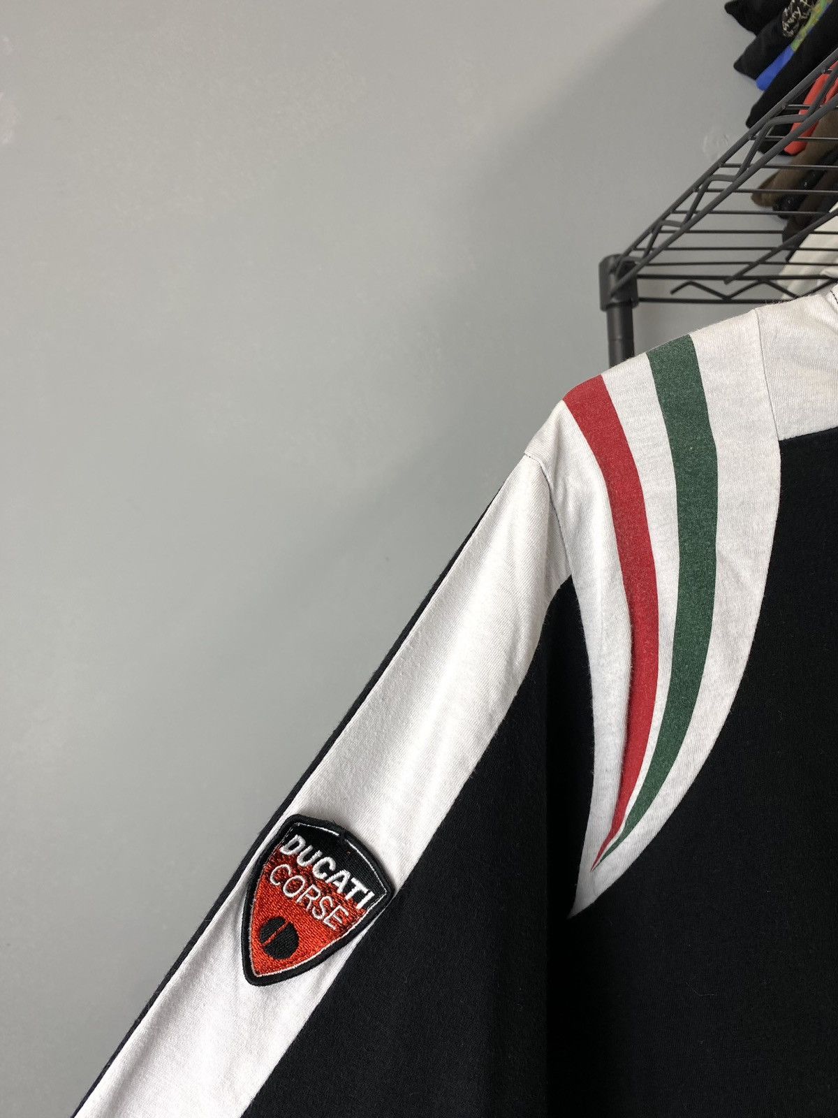 Ducati Vintage 90’s Ducati Corse Racing Longsleeve Suzuki Honda Size US M / EU 48-50 / 2 - 5 Thumbnail