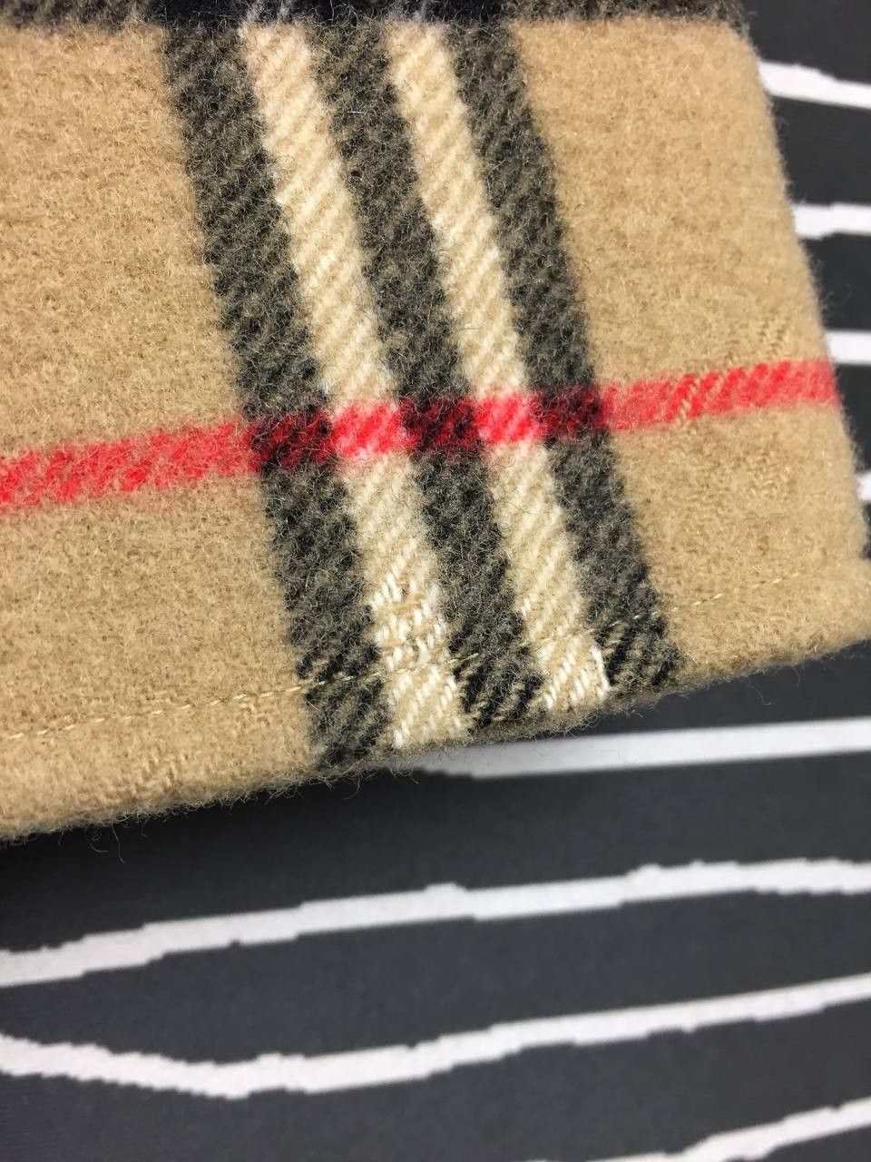 Burberry Vtg Burberry Nova Check Wool Blend Wrap Skirt Size M Size 24" / US 00 / IT 34 - 10 Thumbnail