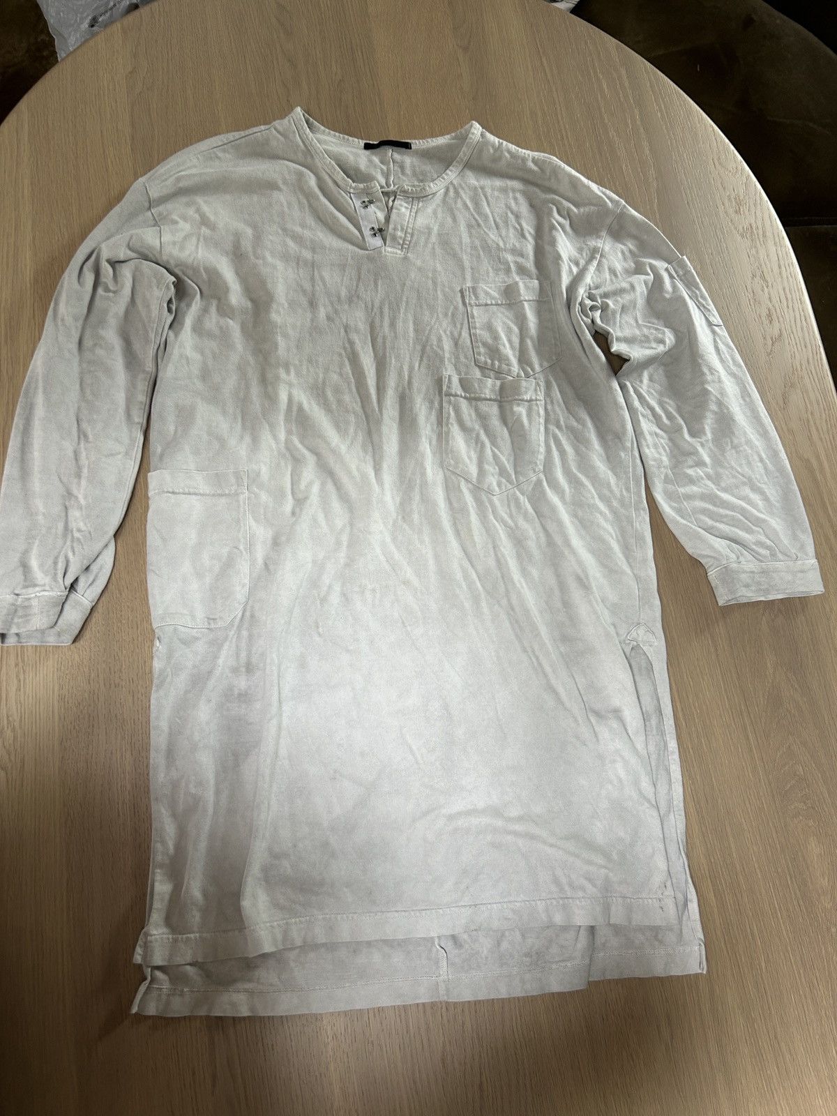 The Viridi-anne FW17 Long Multi-Pocket Henley (VI-2799-01, sz 3 fits 38) Size US M / EU 48-50 / 2 - 10 Thumbnail