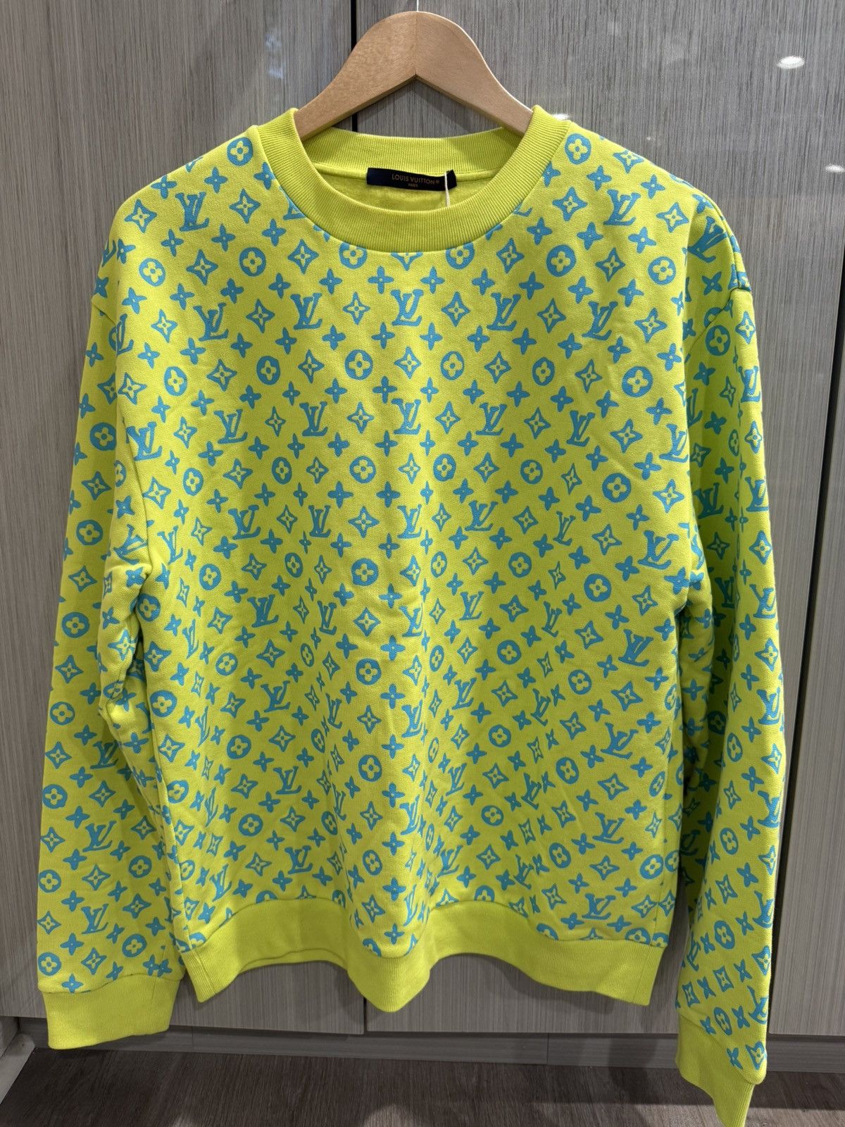 Louis Vuitton Louis Vuitton Yellow Blue Monogram Sweatshirt Size US L / EU 52-54 / 3 - 1 Thumbnail