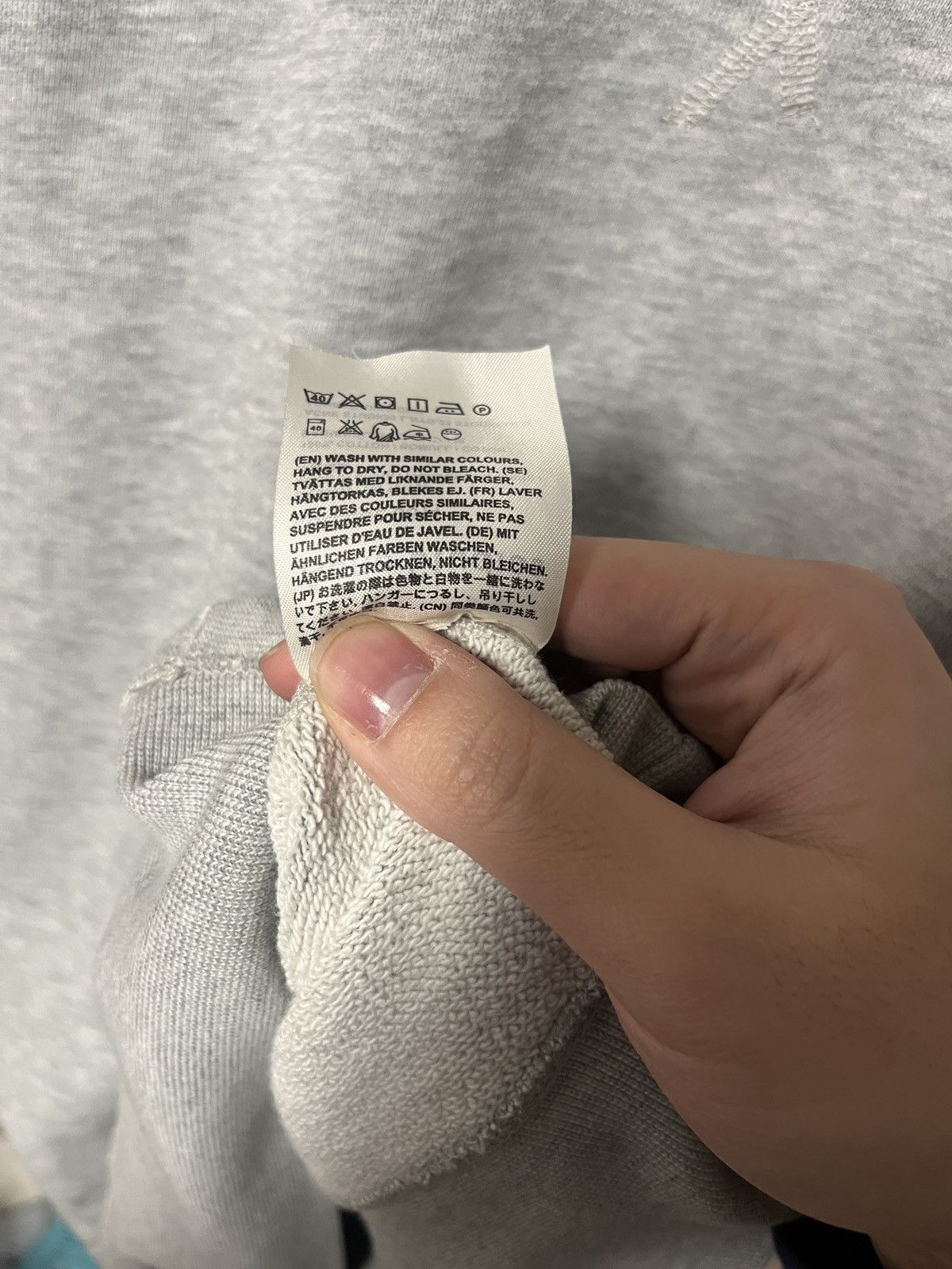 Acne Studios Acne Studios college sweatshirt Size US L / EU 52-54 / 3 - 6 Thumbnail