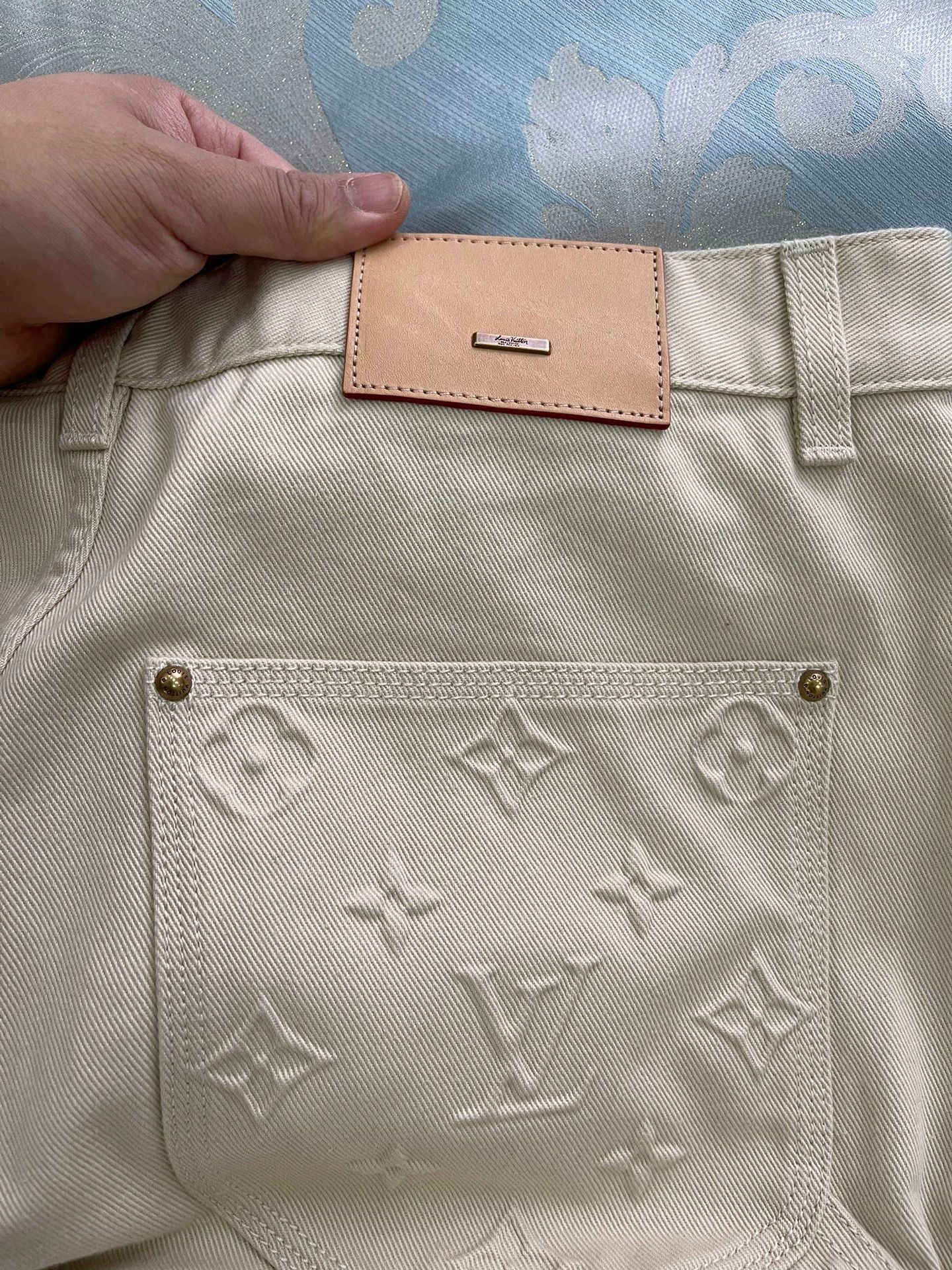 Louis Vuitton Louis Vuitton Monogram 3D Print Jeans 34 Size 25" / US 0 / IT 36 - 6 Thumbnail