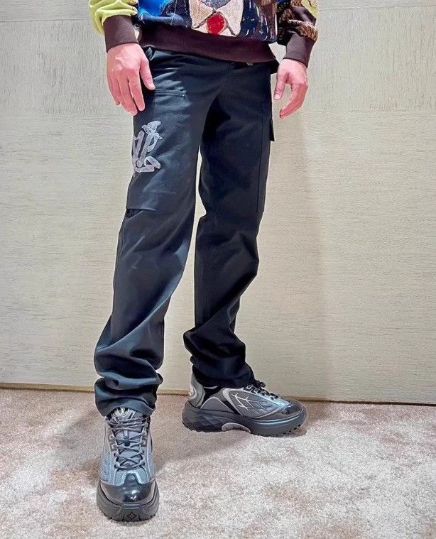 Louis Vuitton Peace Dove Black 46 Cargo Pants 95 New Size US 34 / EU 50 - 5 Thumbnail