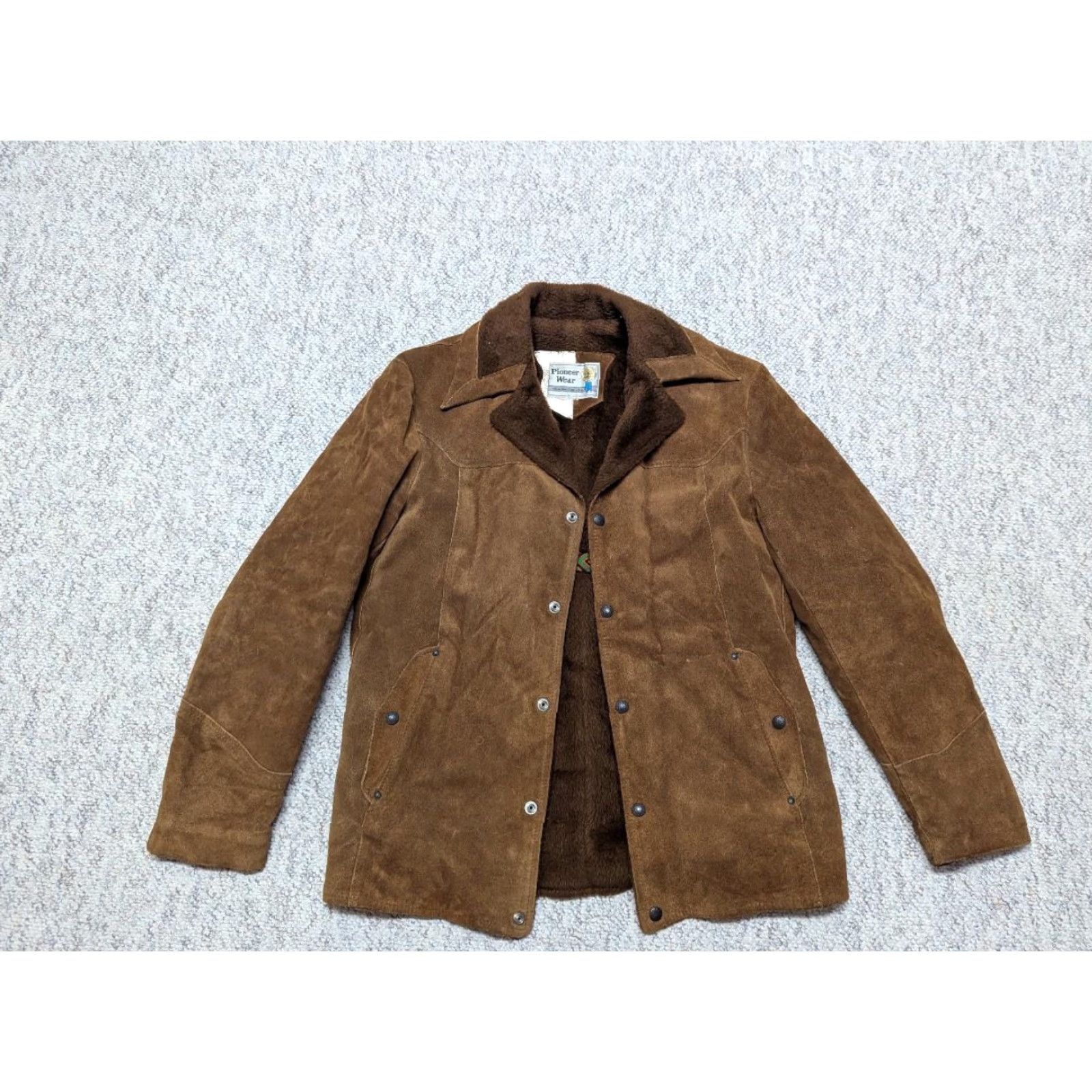 Vintage VINTAGE Pioneer Wear coat Western jacket Mens 40 Brown Cowhide Split-Suede USA Made Rancher Long Tall Sherpa Cowboy Midwest 40 Size US M / EU 48-50 / 2 - 6 Thumbnail