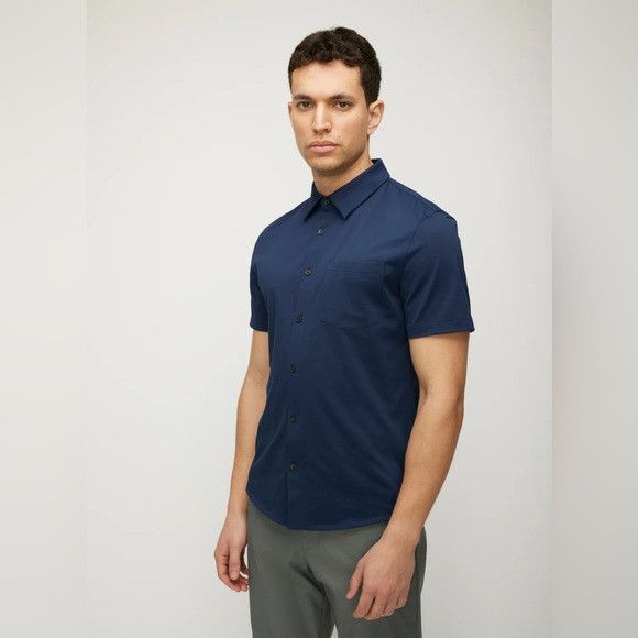 Kit and Ace Kit and Ace Blue Short-Sleeve Button-Up Shirt - L Size US L / EU 52-54 / 3 - 1 Thumbnail