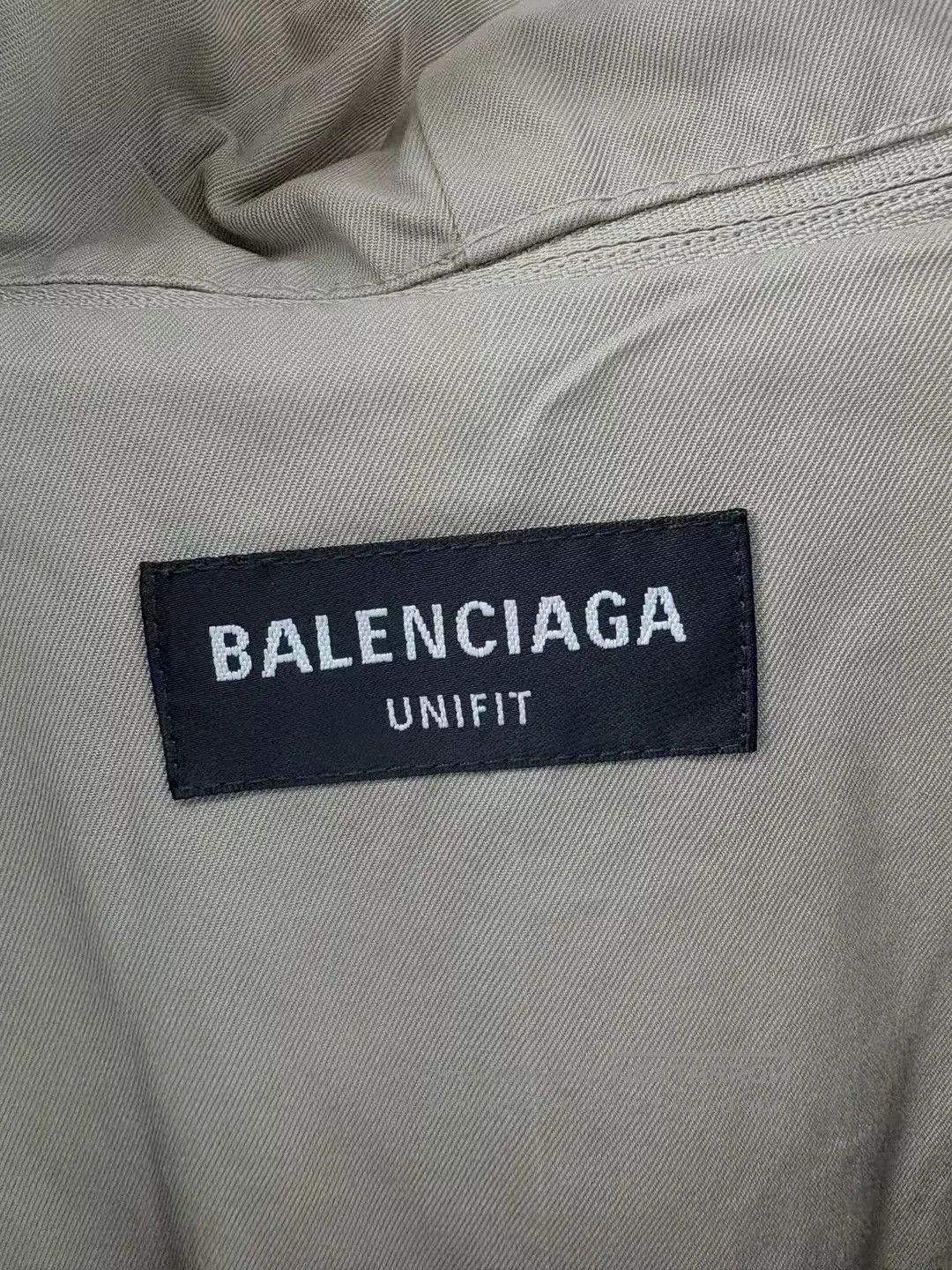 Balenciaga Balenciaga Khaki Oversized Hooded Trench. Size US L / EU 52-54 / 3 - 4 Thumbnail