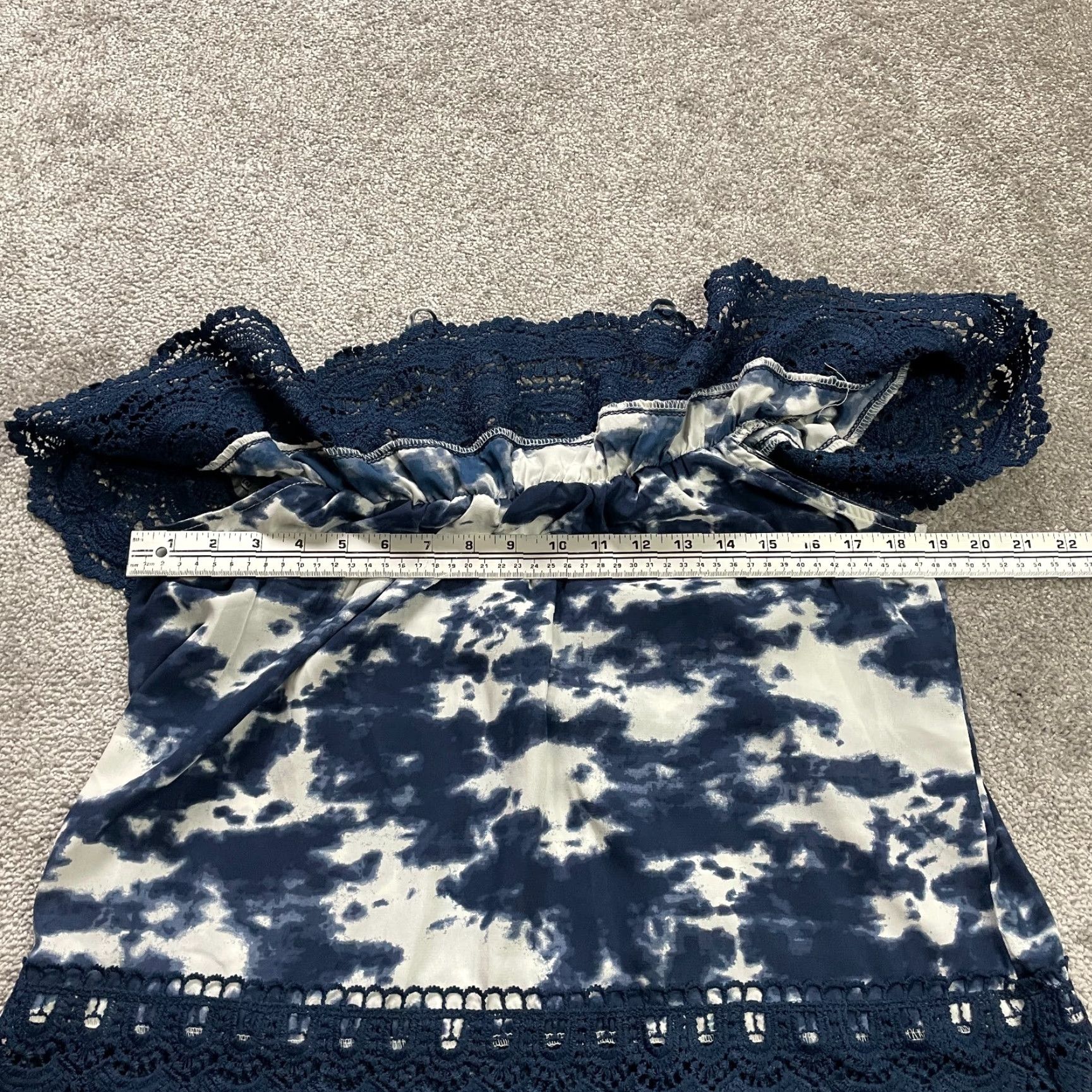 Vintage No Boundaries Blues Tie Dye Cold Shoulder Blouse Juniors XXL Blue Casual Size XXL / US 16-18 / IT 52-54 - 7 Thumbnail