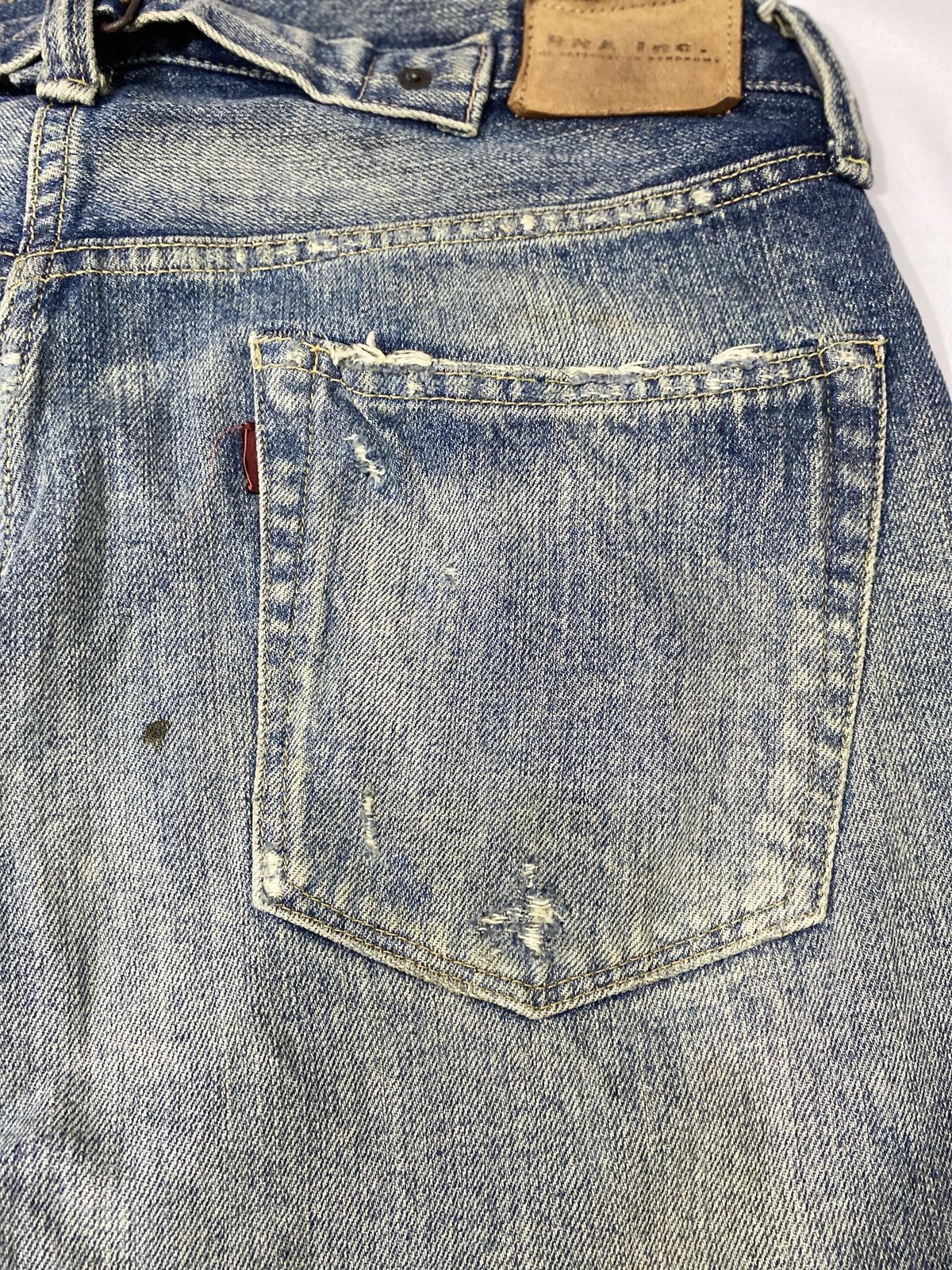 Levi's Vintage Clothing Vintage RNA Buckle Back Thrashed Selvedge Distressed Jeans Size US 33 - 7 Thumbnail