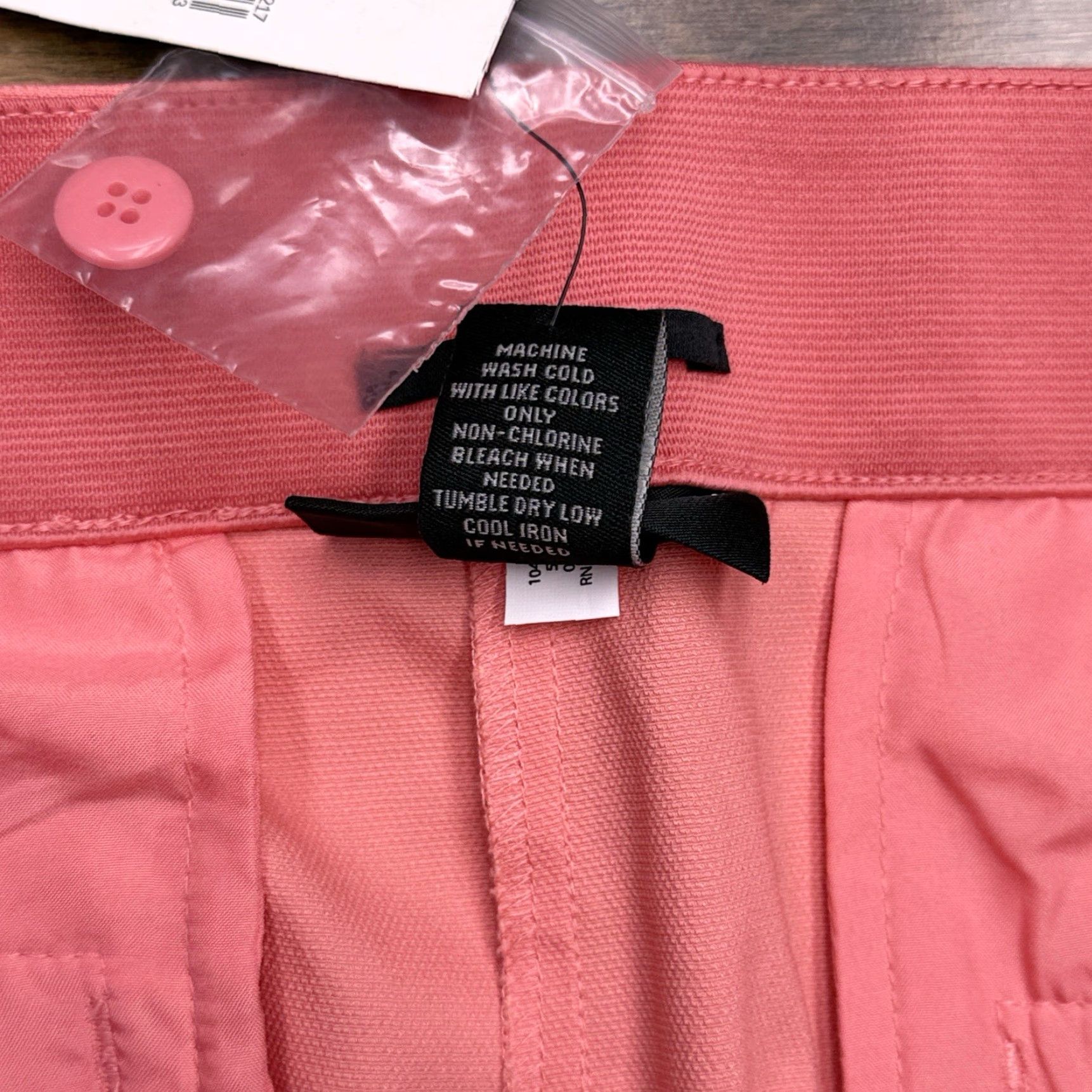 Vintage Lane Bryant Pants Tapered Dress Pants 24 Plus Pink High Rise Stretch Classic Fit 23.5 Inseam Wide Elastic? Size 42" / US 20 - 7 Thumbnail