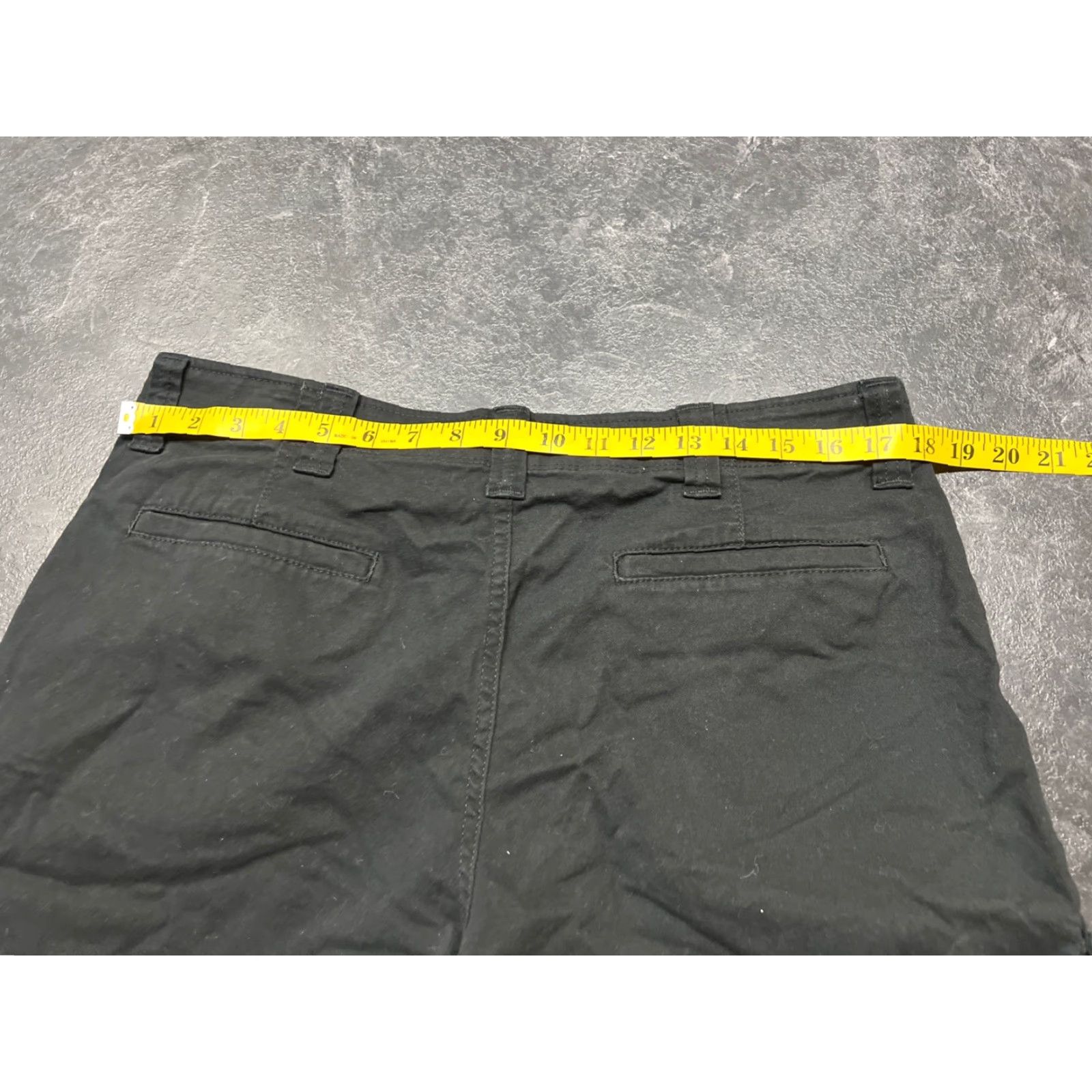 Wrangler WRANGLER Relaxed Cargo Hiking Shorts Size 34 Black Mens Size US 34 / EU 50 - 5 Thumbnail