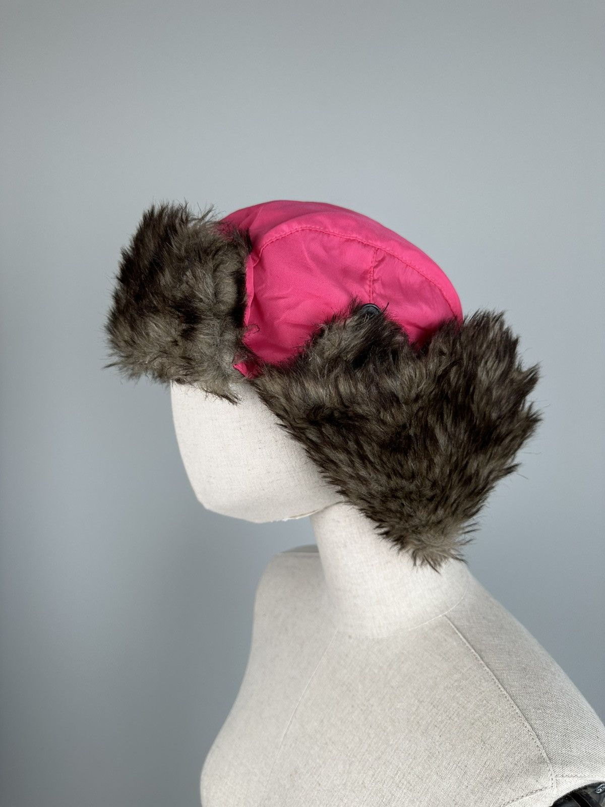 If Six Was Nine Vintage Y2k Ushanka Mohair Fuzzy Streetwear Size ONE SIZE - 2 Thumbnail