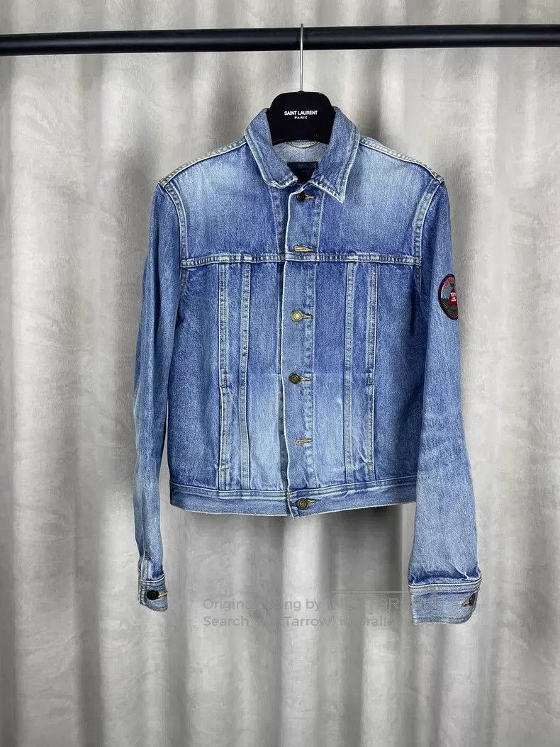 Saint Laurent Paris Saint Laurent Paris Blue Washed Medal Embroidered Denim Ja Size US S / EU 44-46 / 1 - 1 Thumbnail