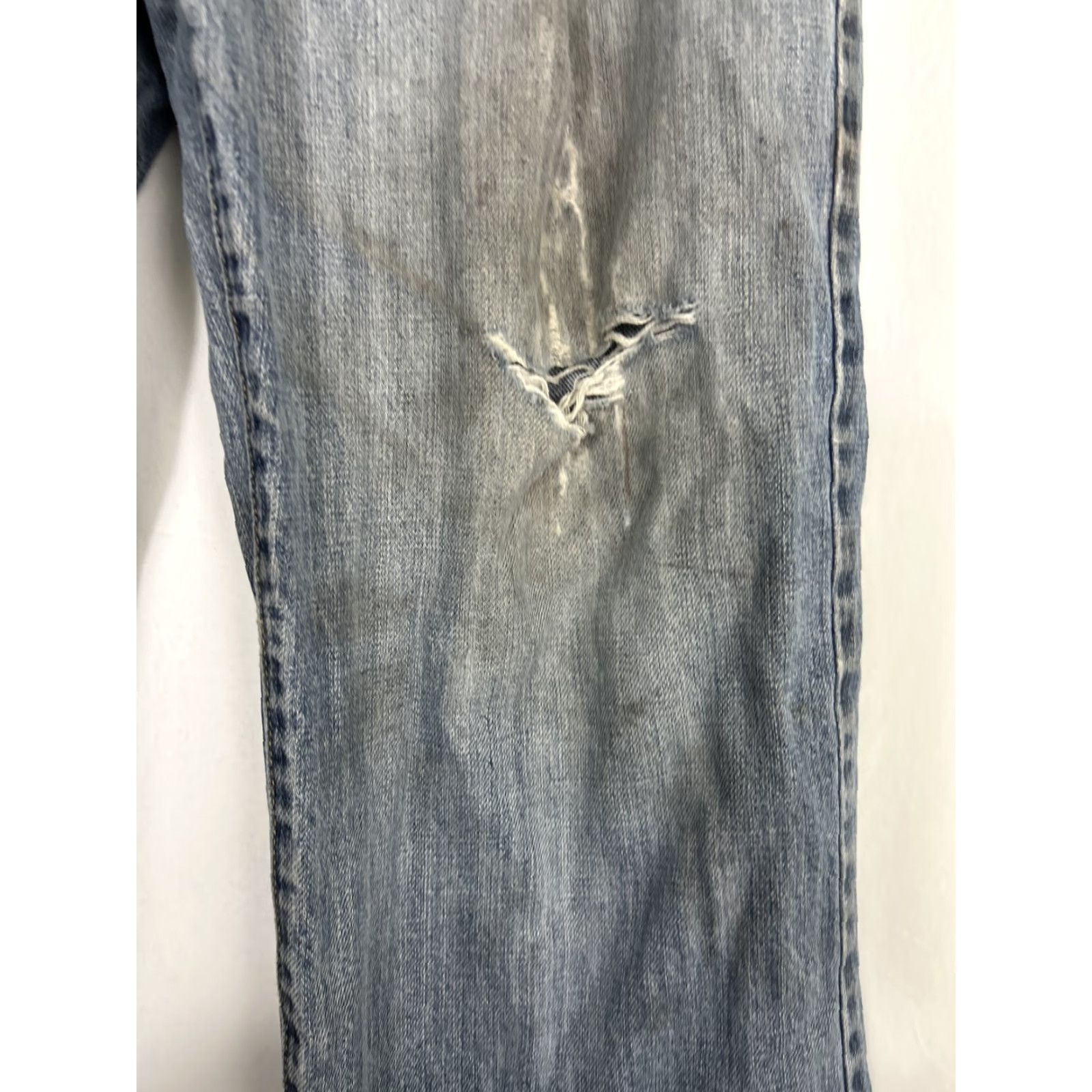 Lucky Brand Lucky Brand Jeans Distressed Medium Wash Straight Leg Relaxed 34x29 Blue Mens Regular Inseam 29 Adults 34 Size 34 Size US 34 / EU 50 - 7 Thumbnail