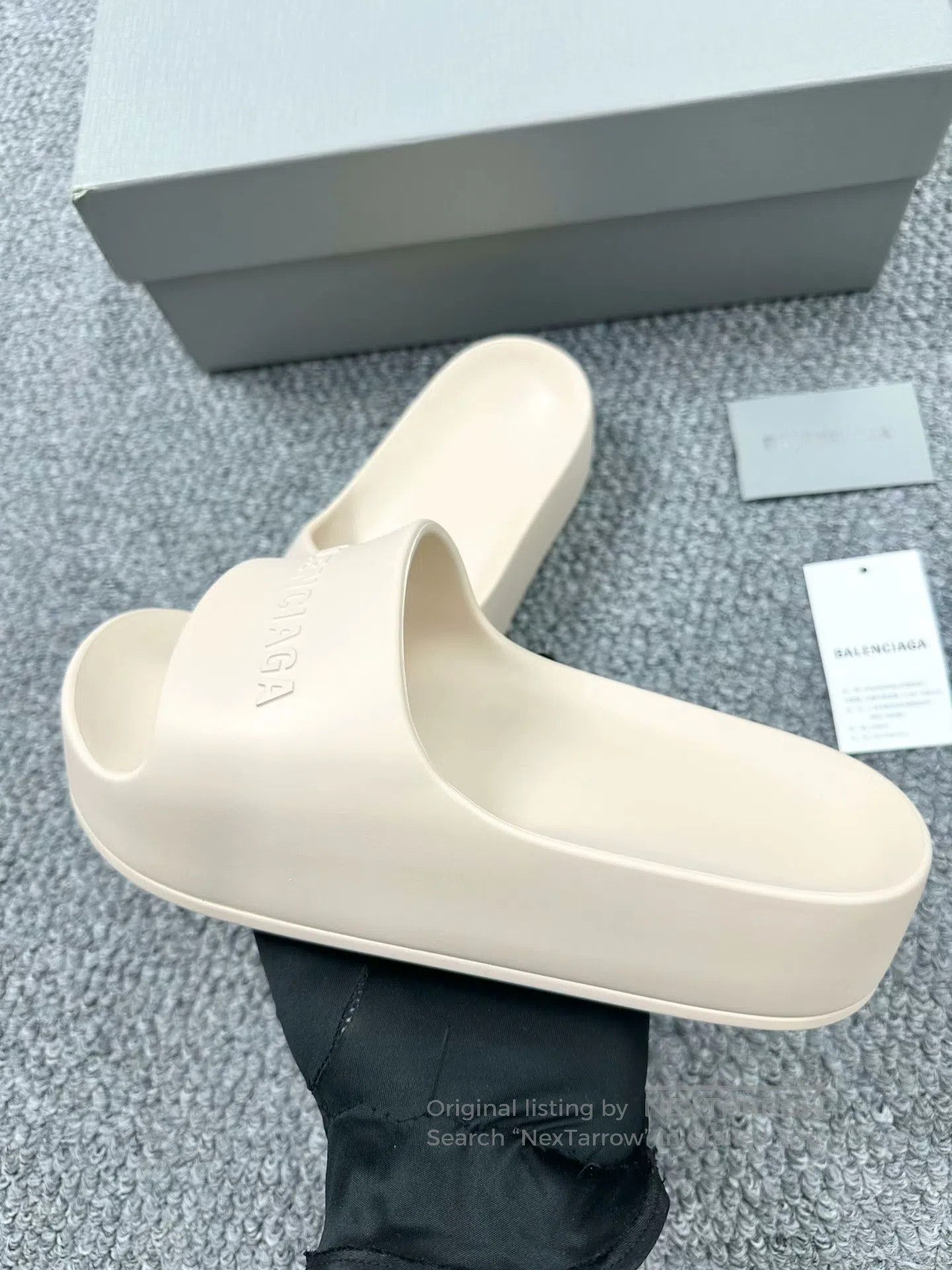 Balenciaga Balenciaga Nude Letter Logo Slippers| Size US 6 / EU 39 - 5 Thumbnail