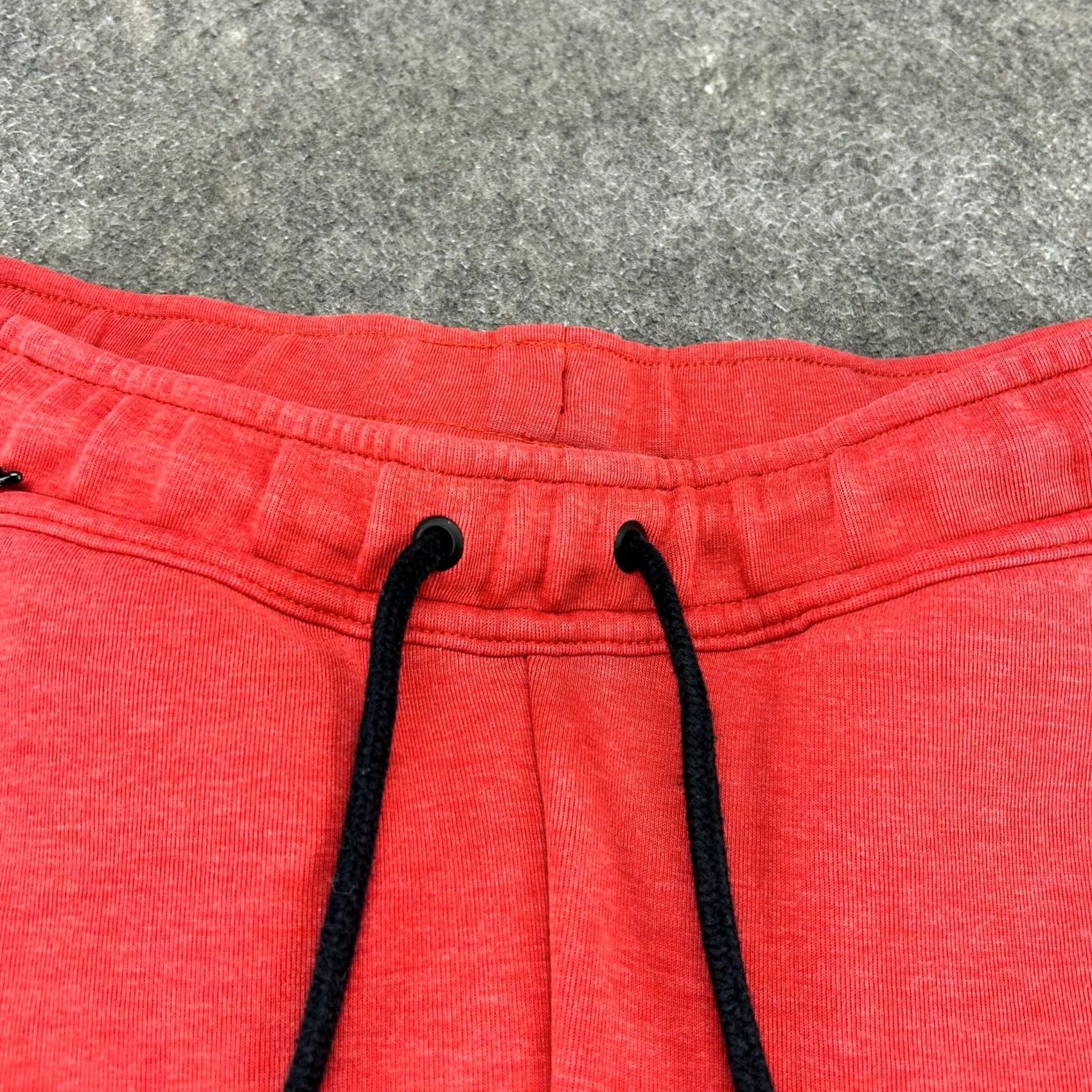 Nike VINTAGE? Nike Pants Mens M Red Sweat Jogger Tech Fleece Pockets Drawstring Swoosh Cotton Size US 31 - 6 Thumbnail