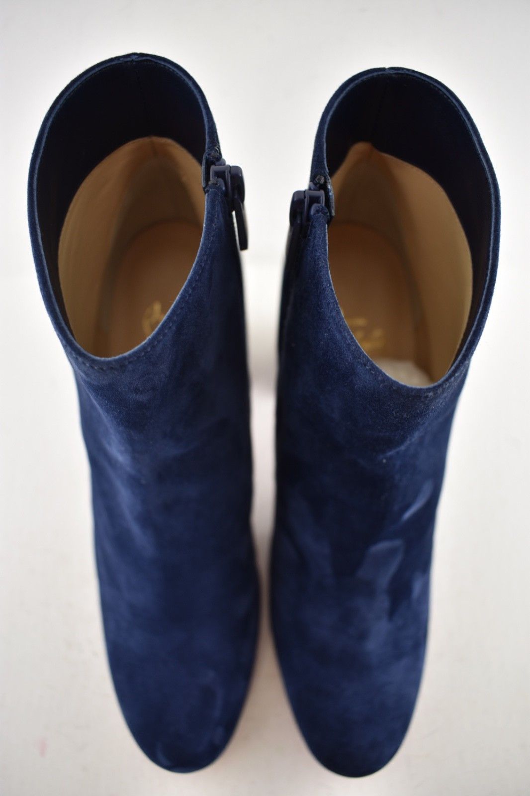 Turela 85 Zaffiro Blue Block Heel Short Ankle Bootie 40.5