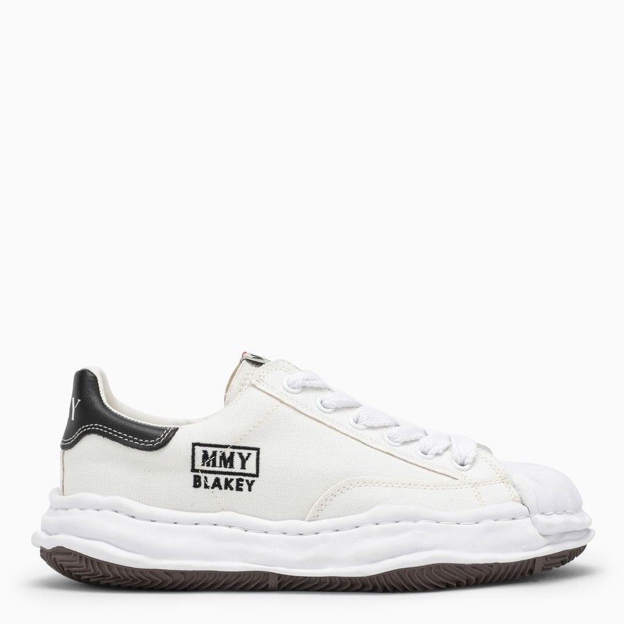 o1d2blof0424 Low-Top Sneakers in White